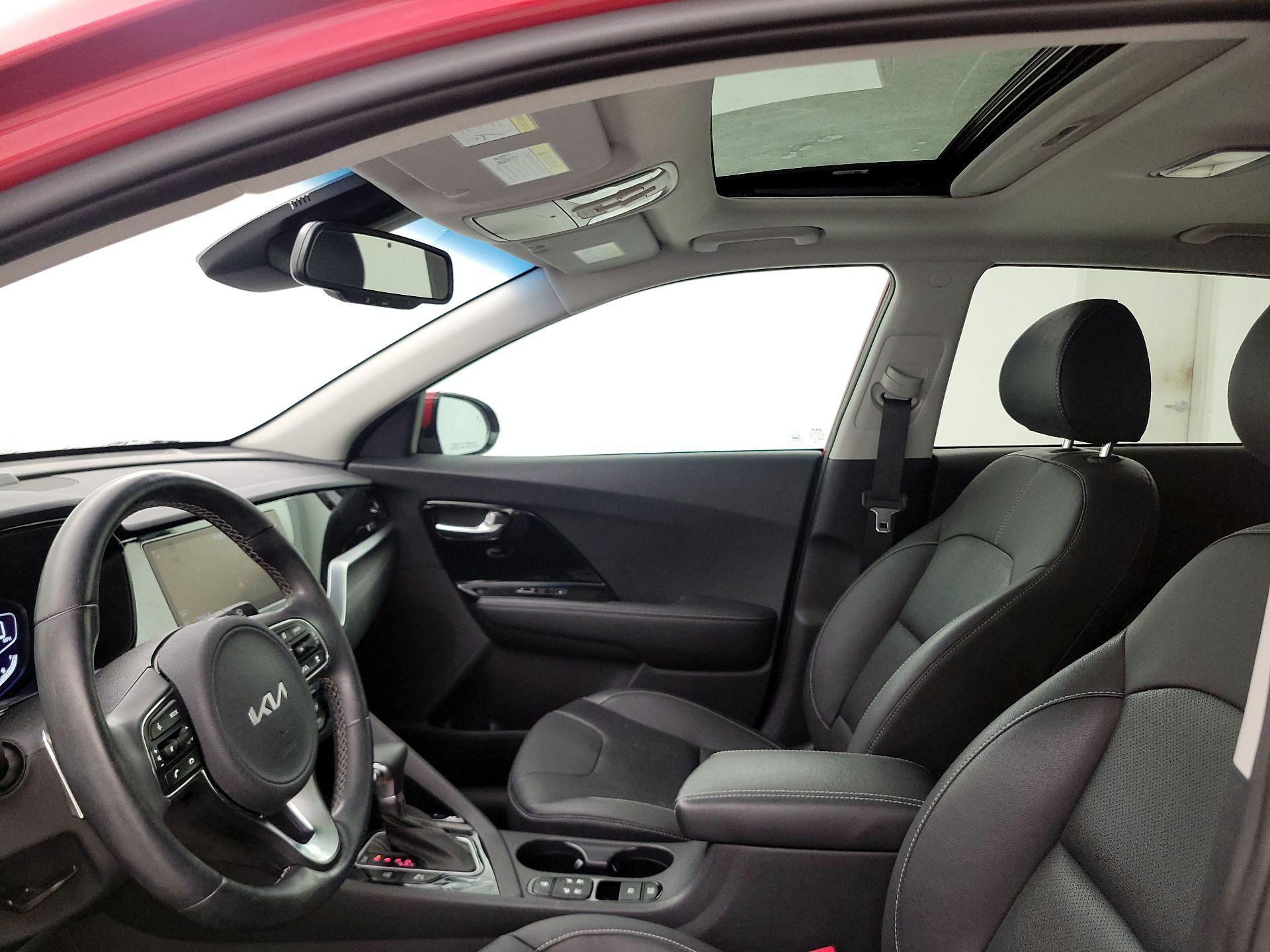 Thumbnail: 2022 Kia Niro - 20