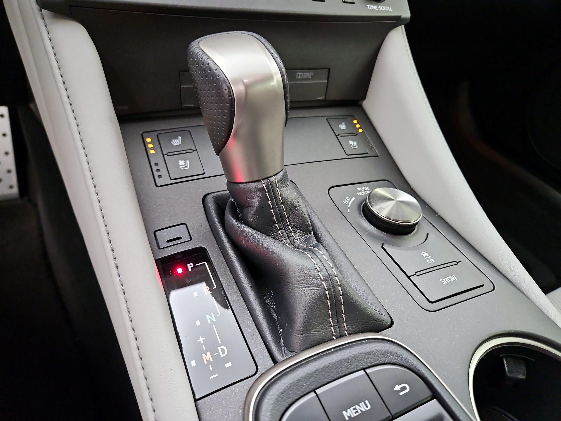 Thumbnail: 2015 Lexus RC - 18