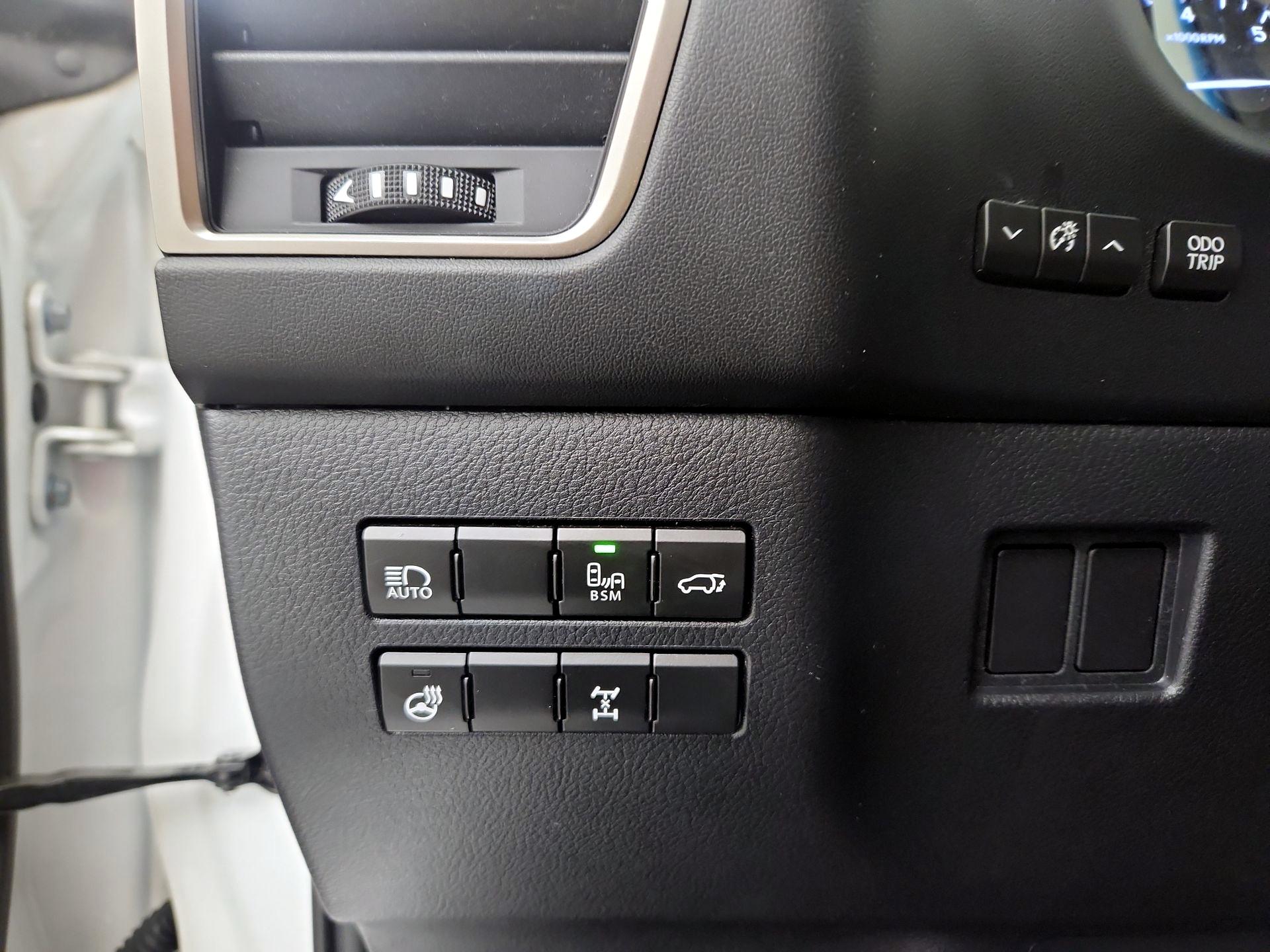 Thumbnail: 2018 Lexus NX - 13