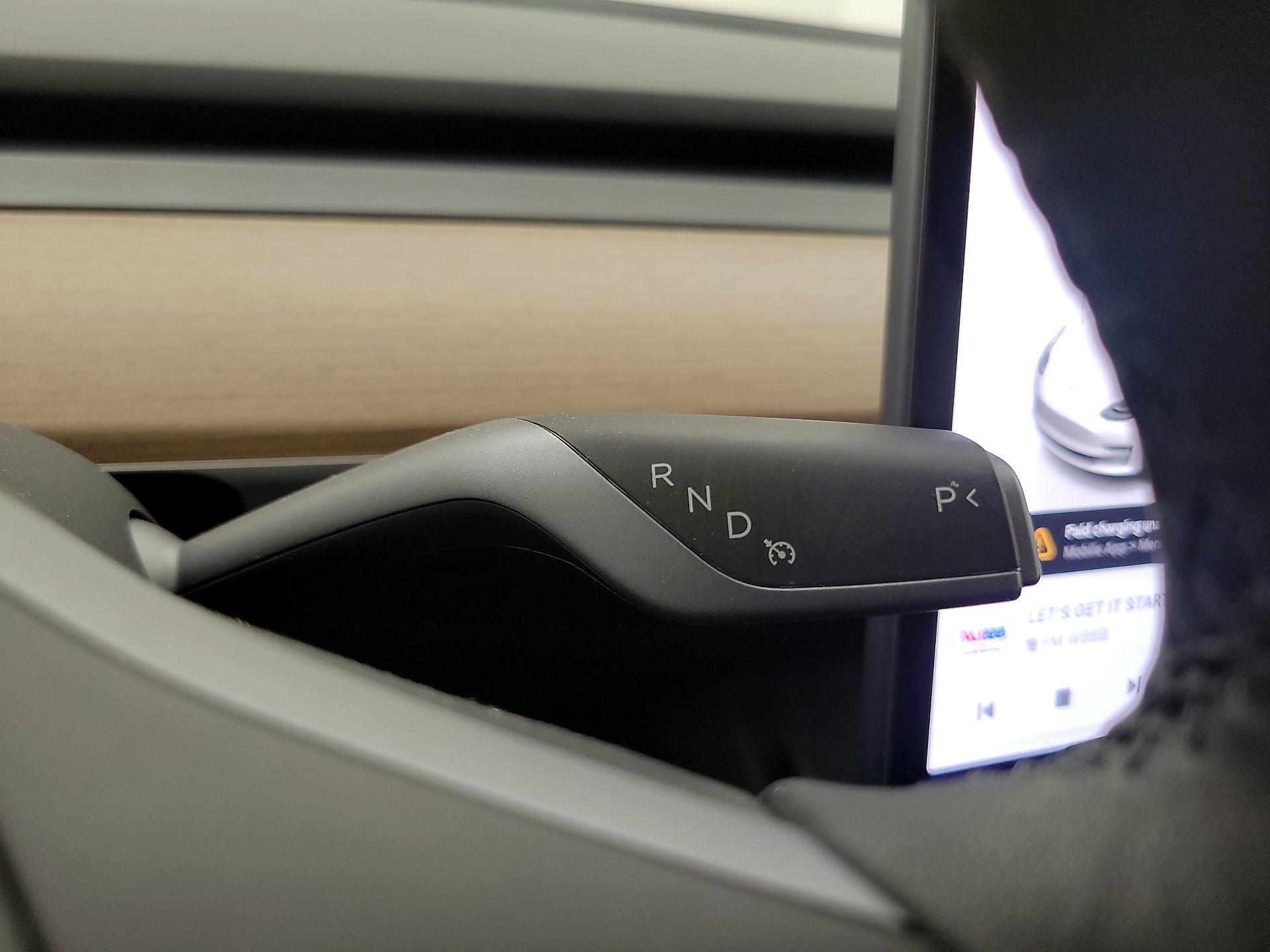 Thumbnail: 2023 Tesla Model 3 - 17