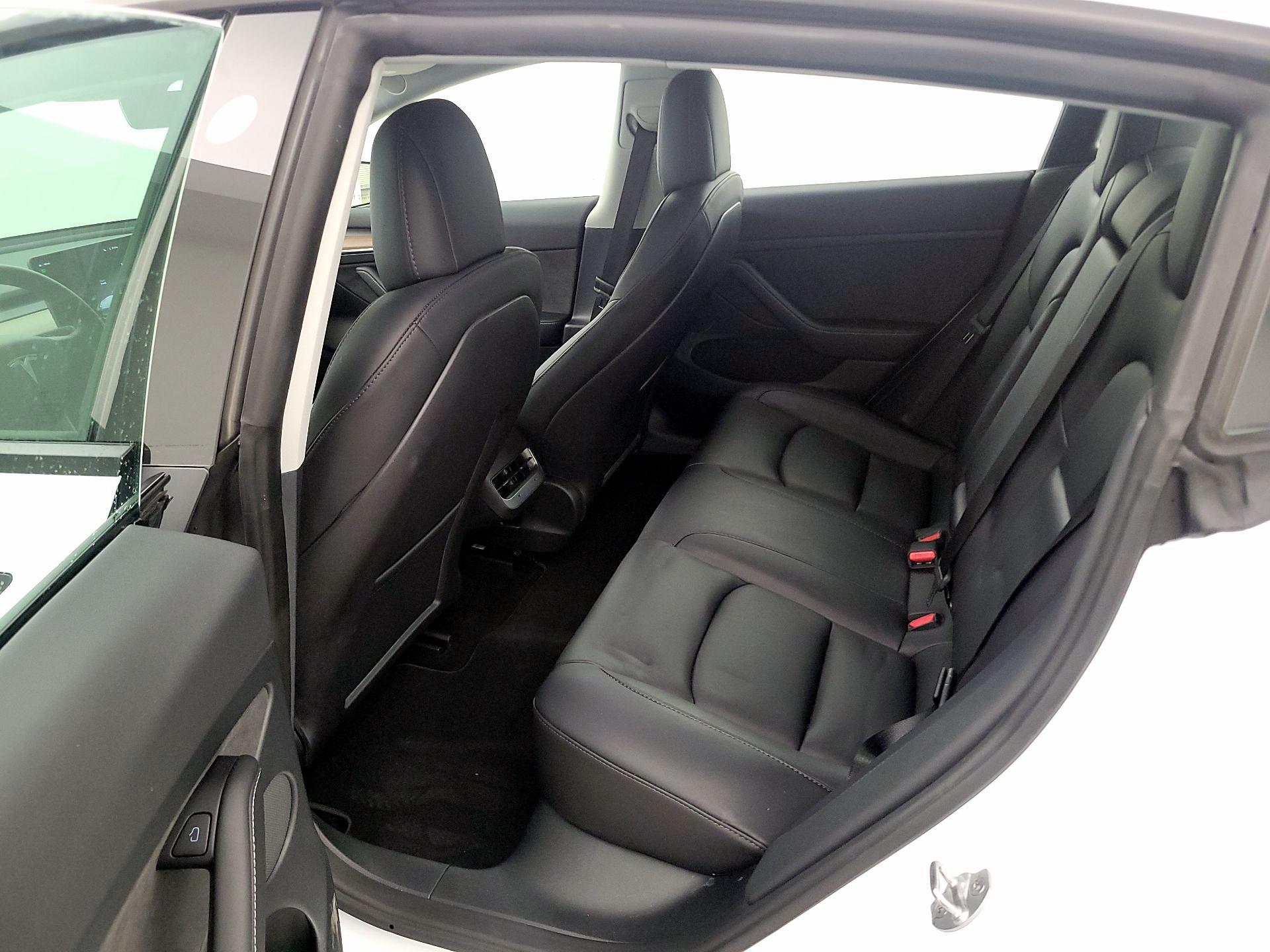 Thumbnail: 2023 Tesla Model 3 - 20