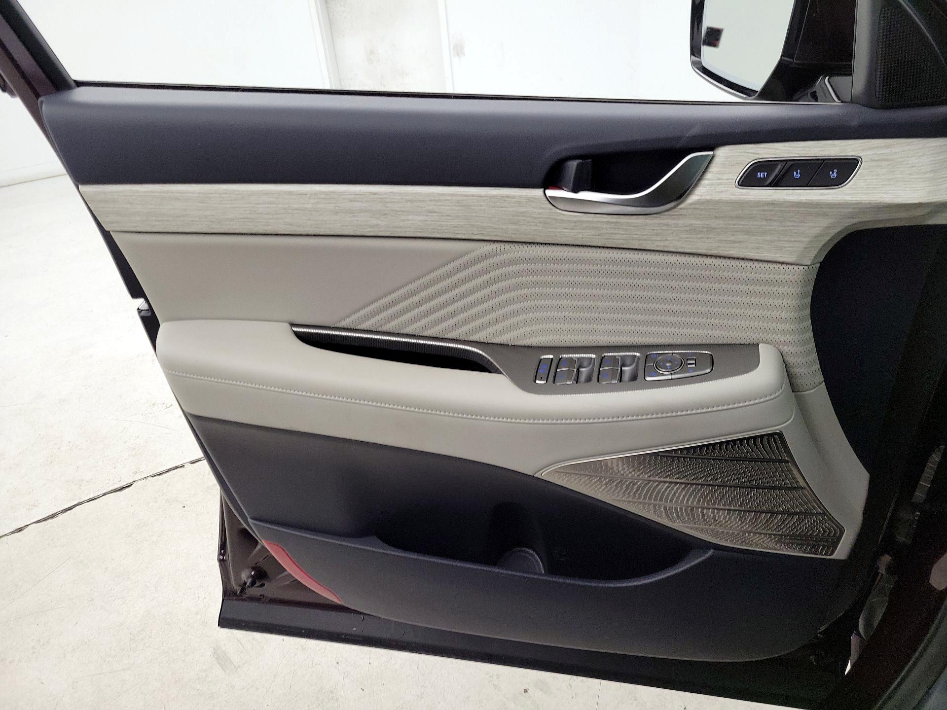 Thumbnail: 2025 Hyundai Palisade - 12