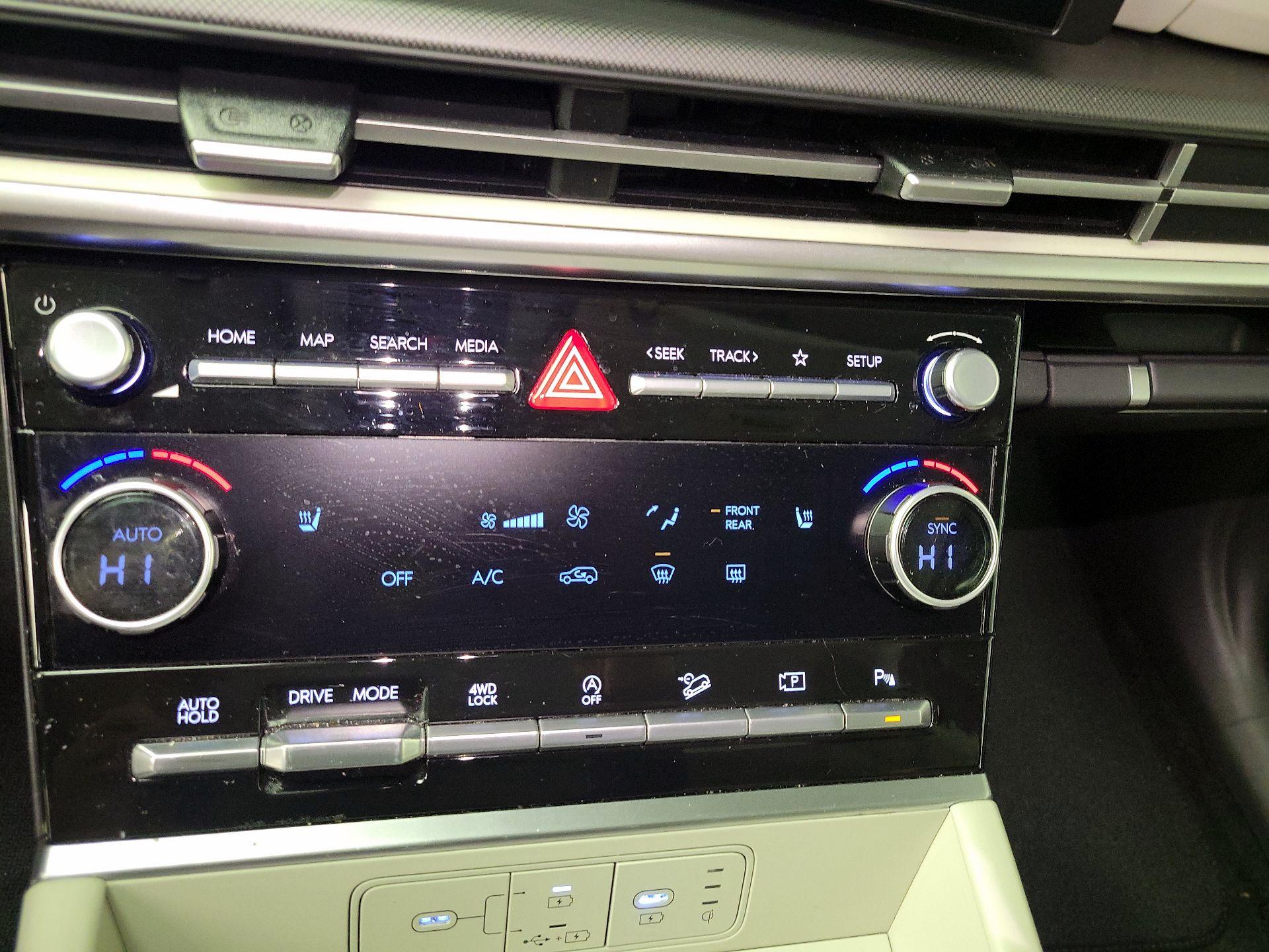 Thumbnail: 2025 Hyundai Santa Fe - 16