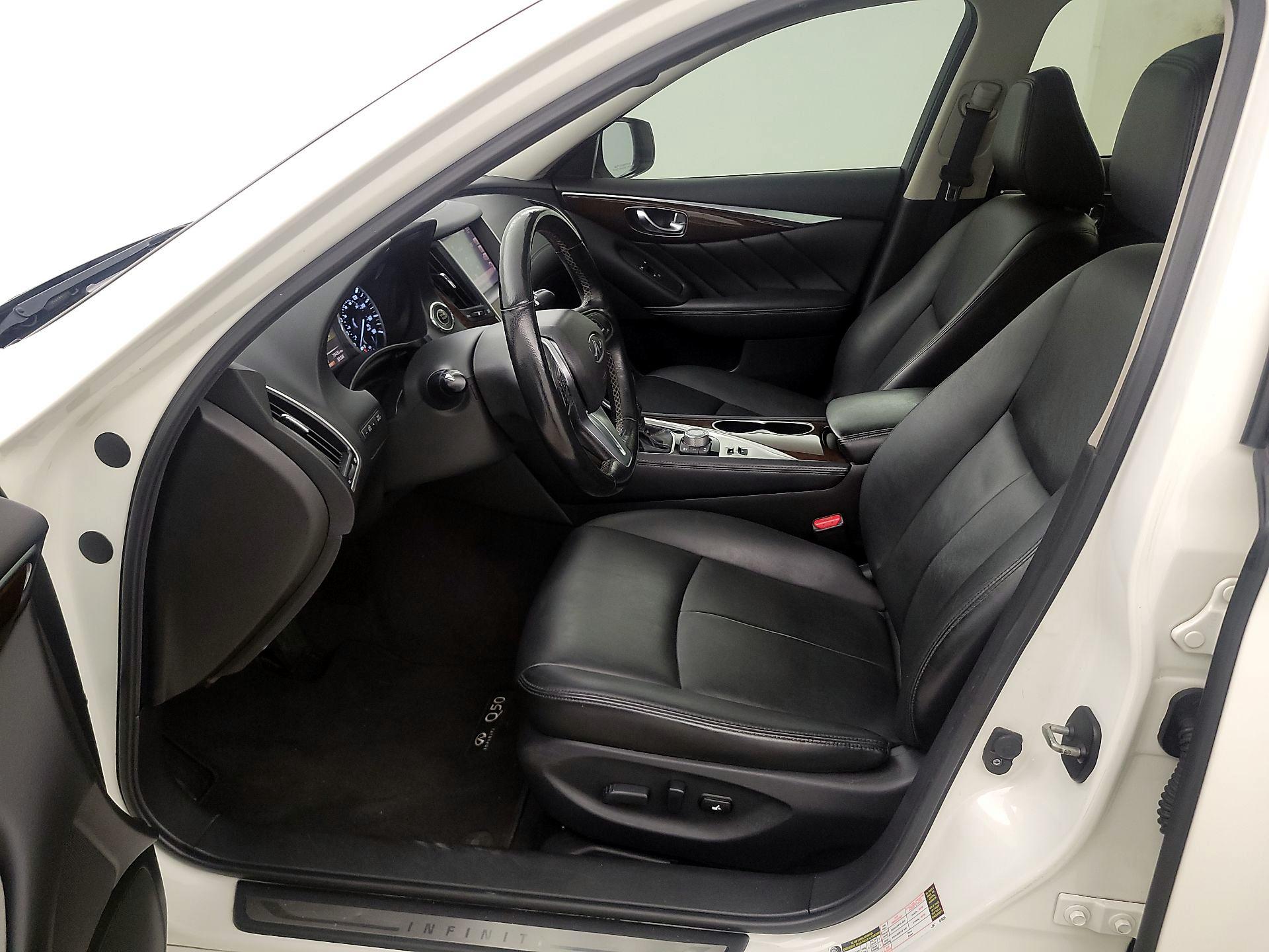 Thumbnail: 2018 INFINITI Q50 - 11