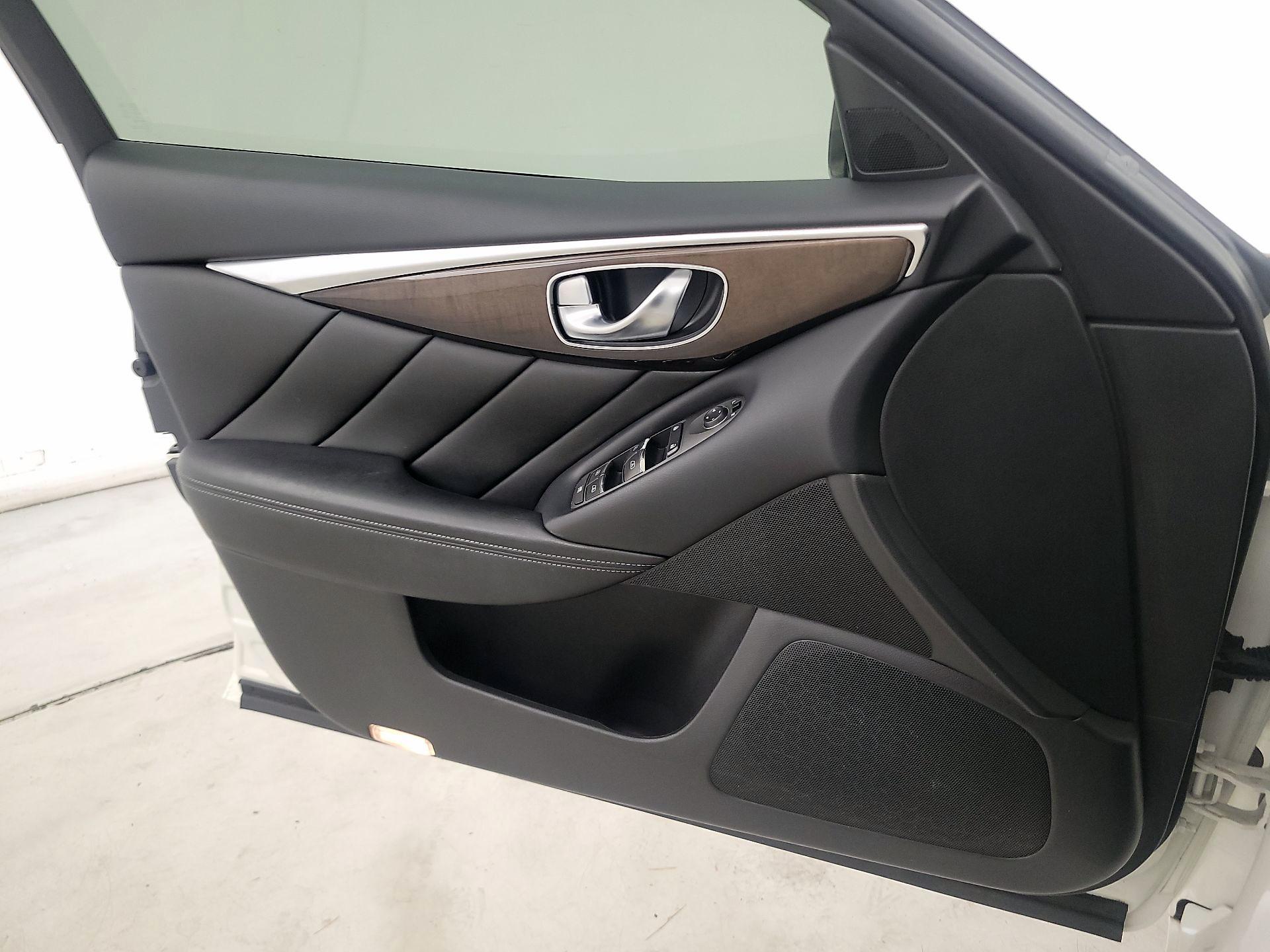 Thumbnail: 2018 INFINITI Q50 - 12