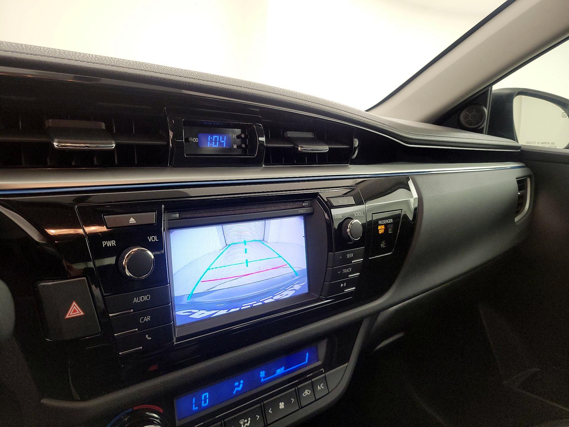 Thumbnail: 2016 Toyota Corolla - 14