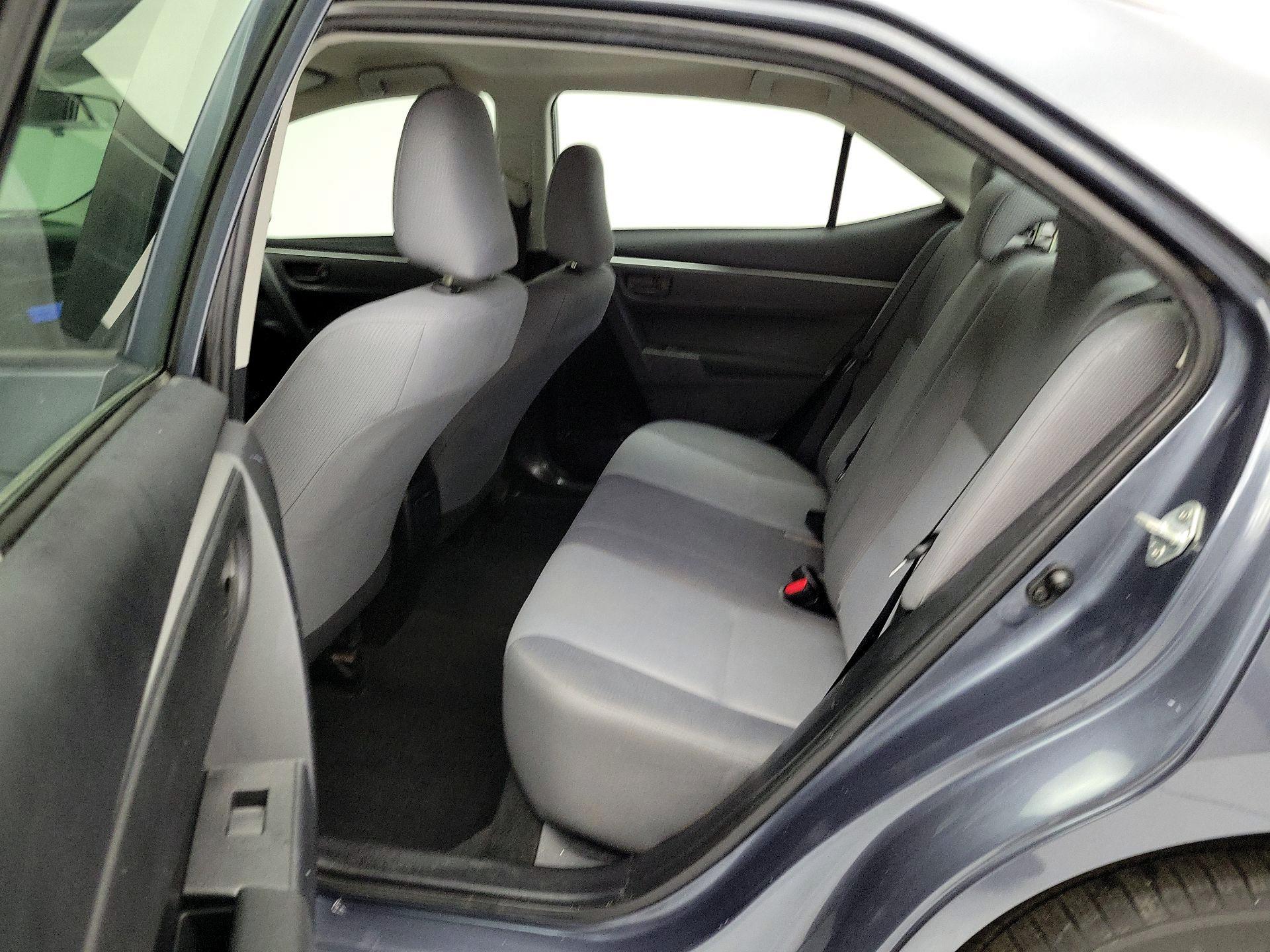 Thumbnail: 2014 Toyota Corolla - 18