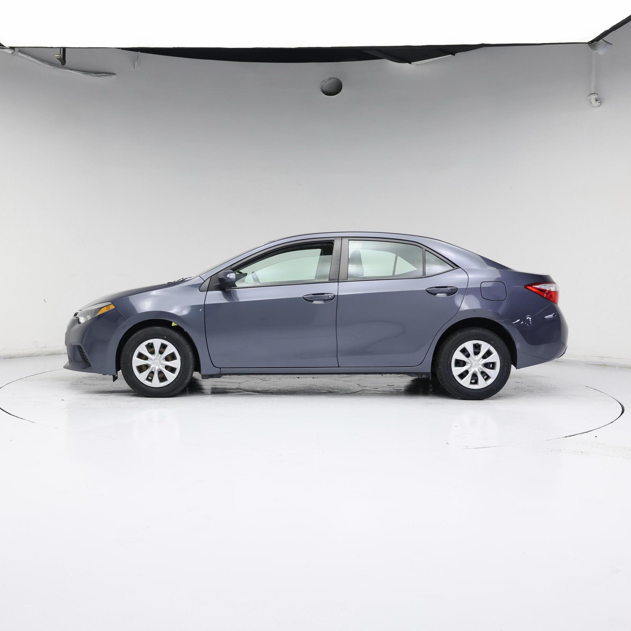 Thumbnail: 2014 Toyota Corolla - 3