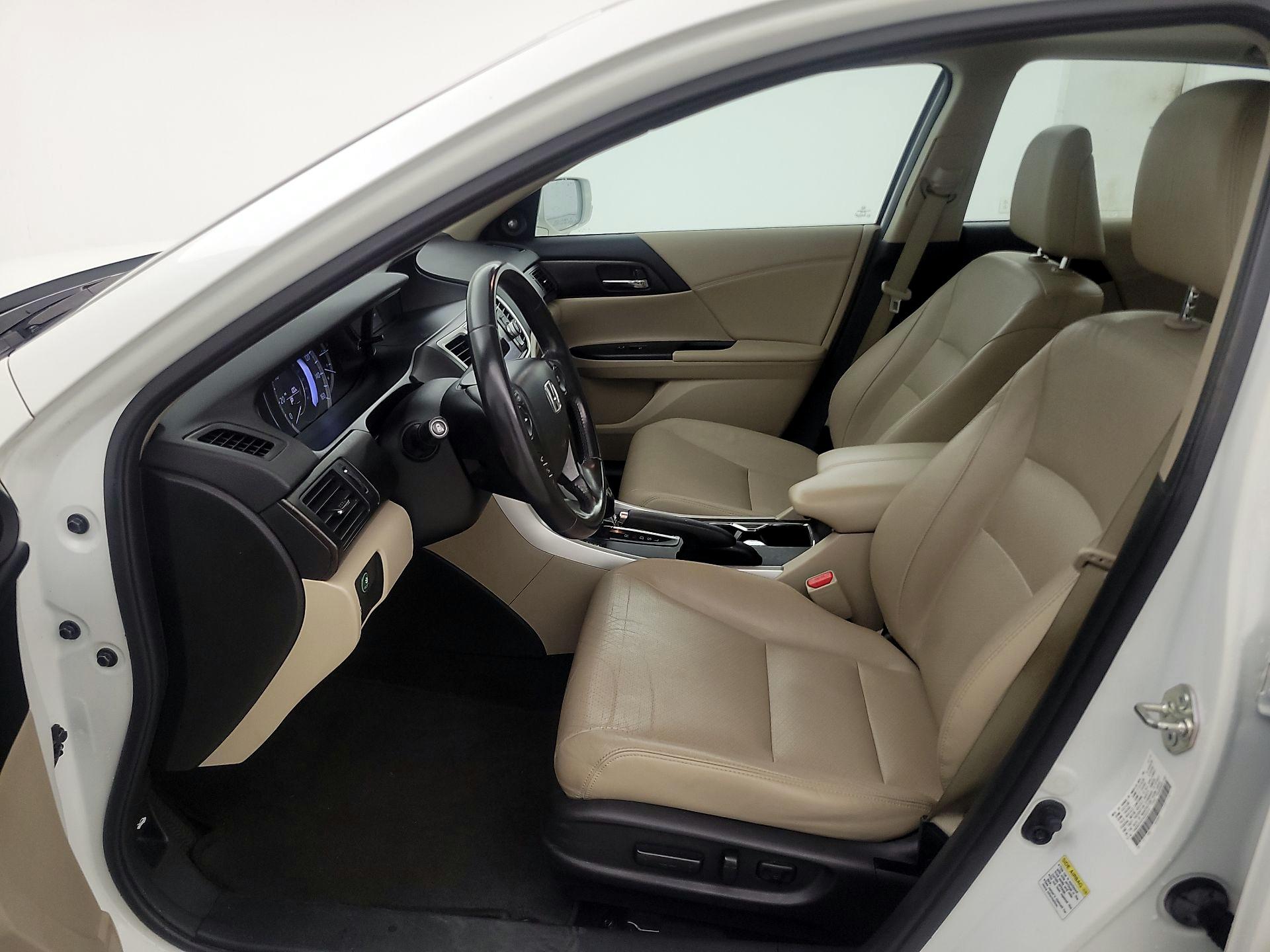 Thumbnail: 2015 Honda Accord - 11