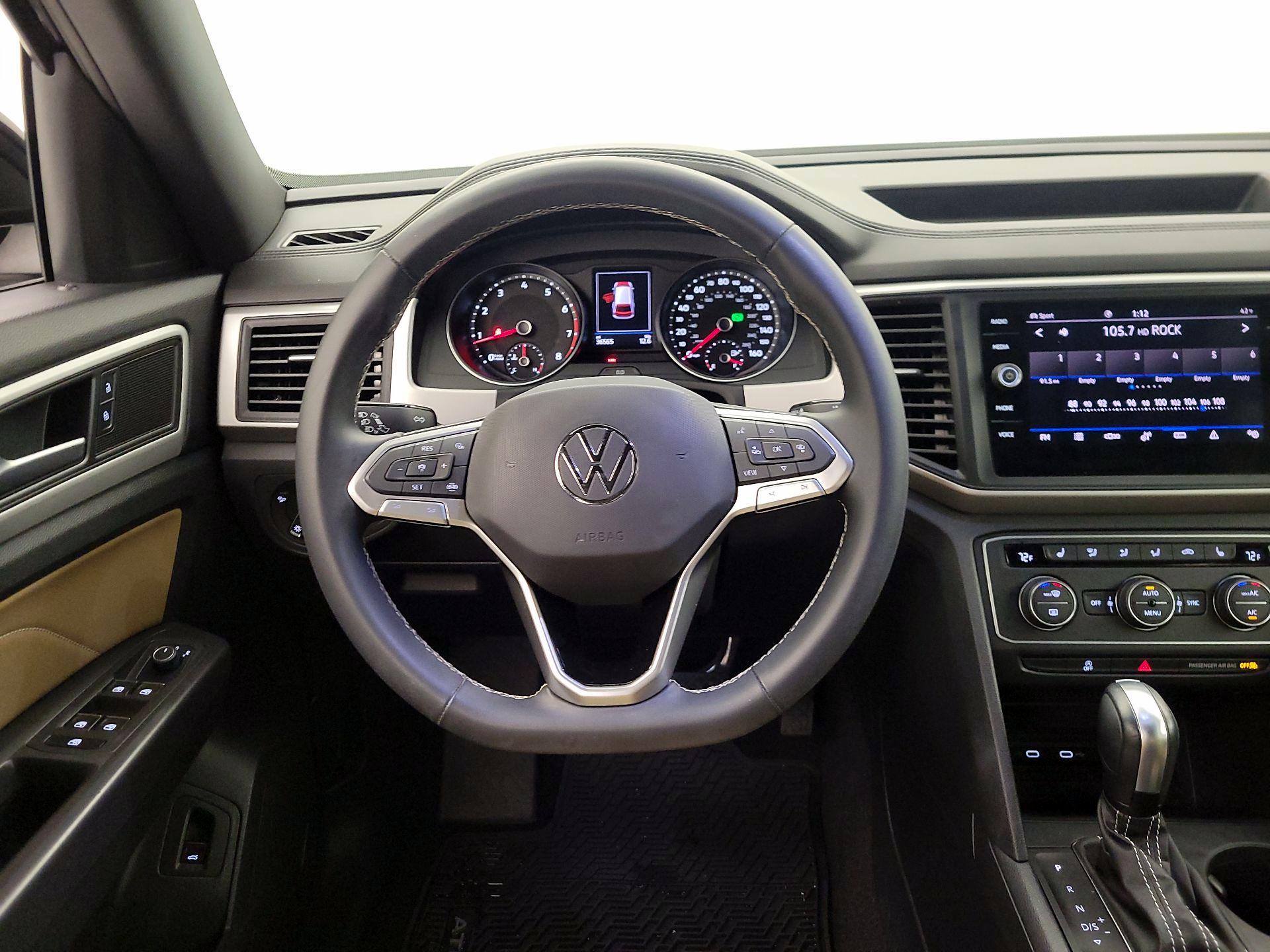 Thumbnail: 2021 Volkswagen Atlas - 10