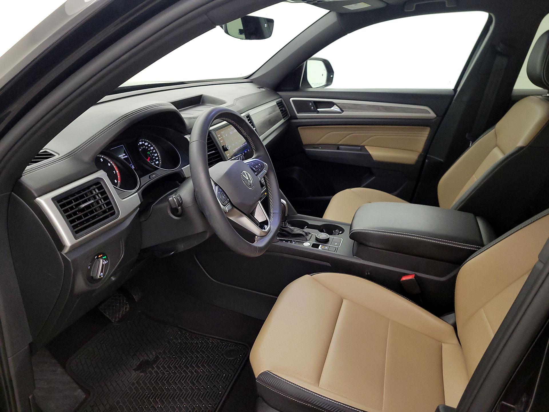 Thumbnail: 2021 Volkswagen Atlas - 11