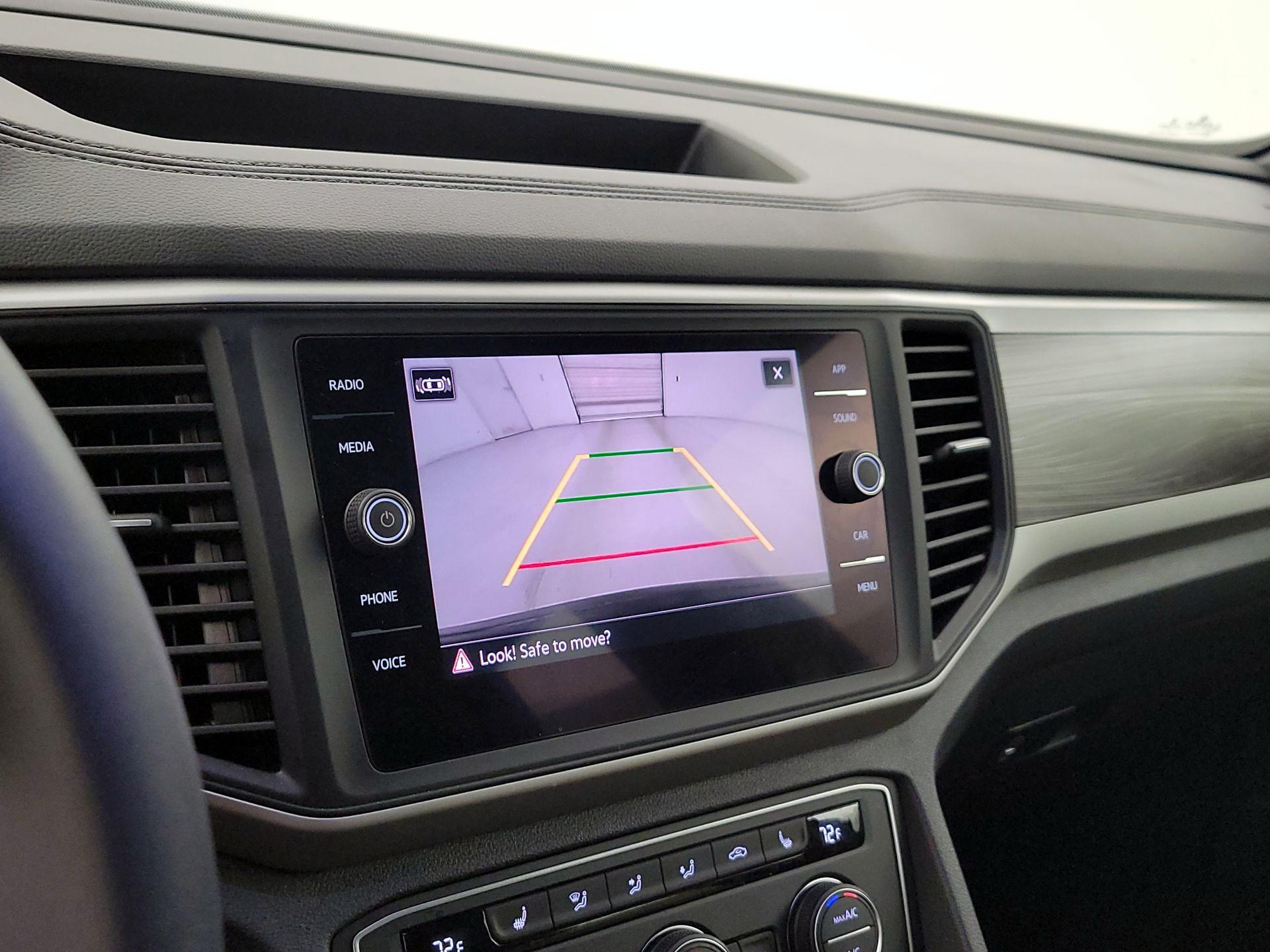 Thumbnail: 2021 Volkswagen Atlas - 14