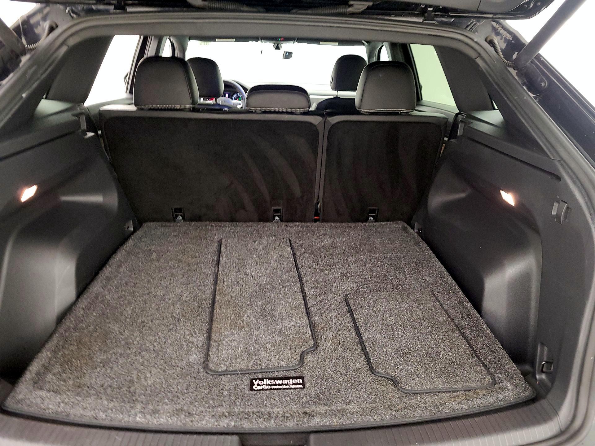 Thumbnail: 2021 Volkswagen Atlas - 20