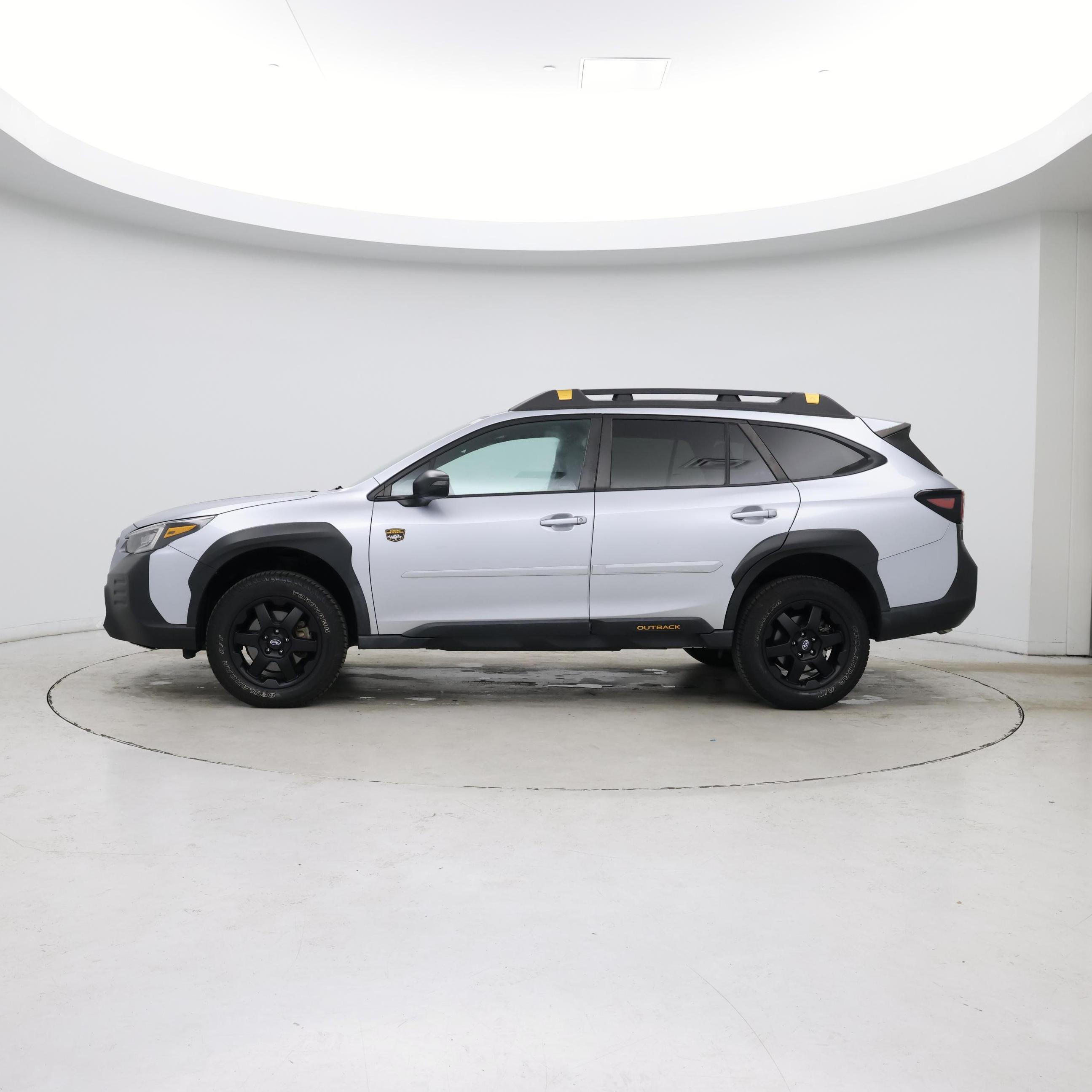 Thumbnail: 2023 Subaru Outback - 3