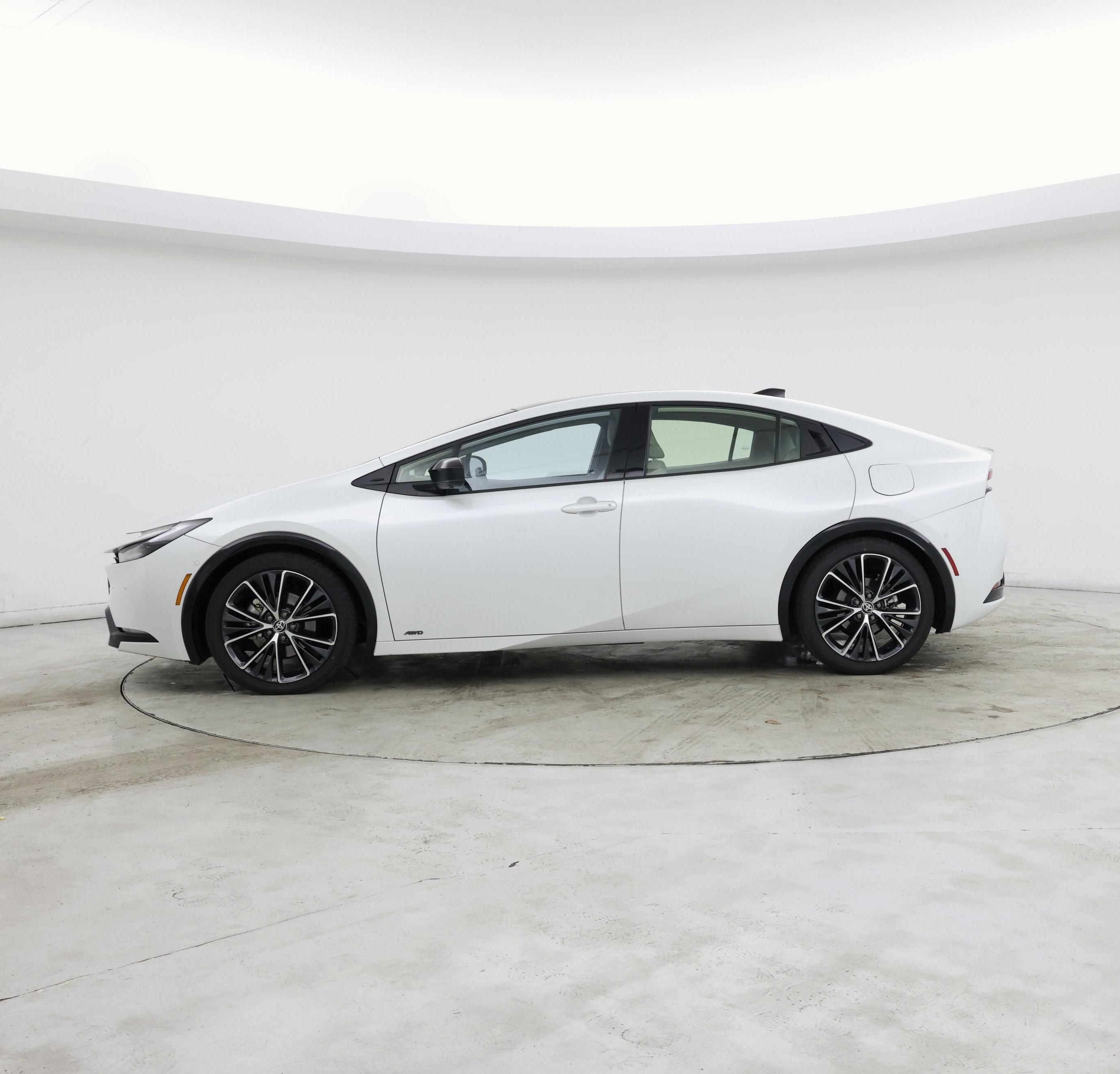 Thumbnail: 2023 Toyota Prius - 3