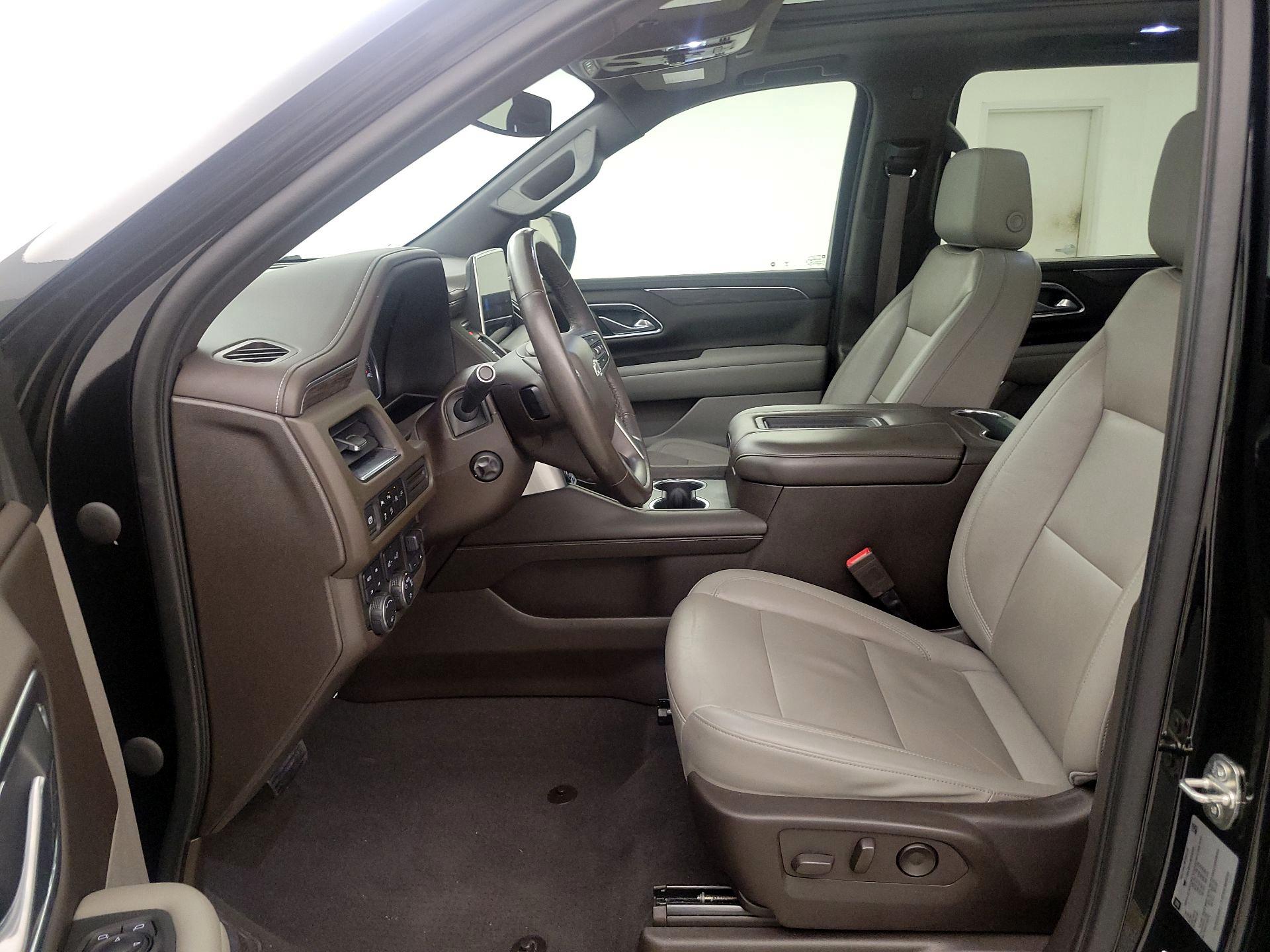 Thumbnail: 2021 Chevrolet Suburban - 11