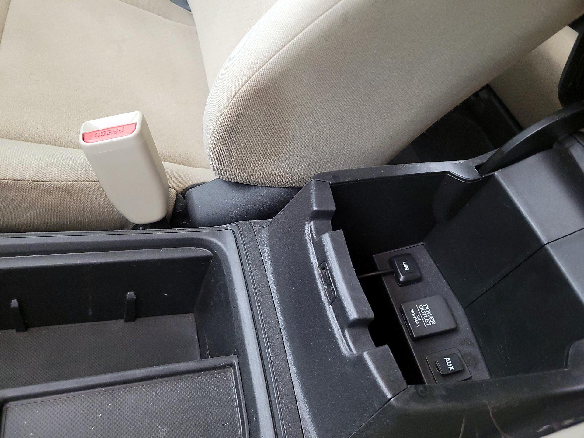 Thumbnail: 2015 Honda CR-V - 18