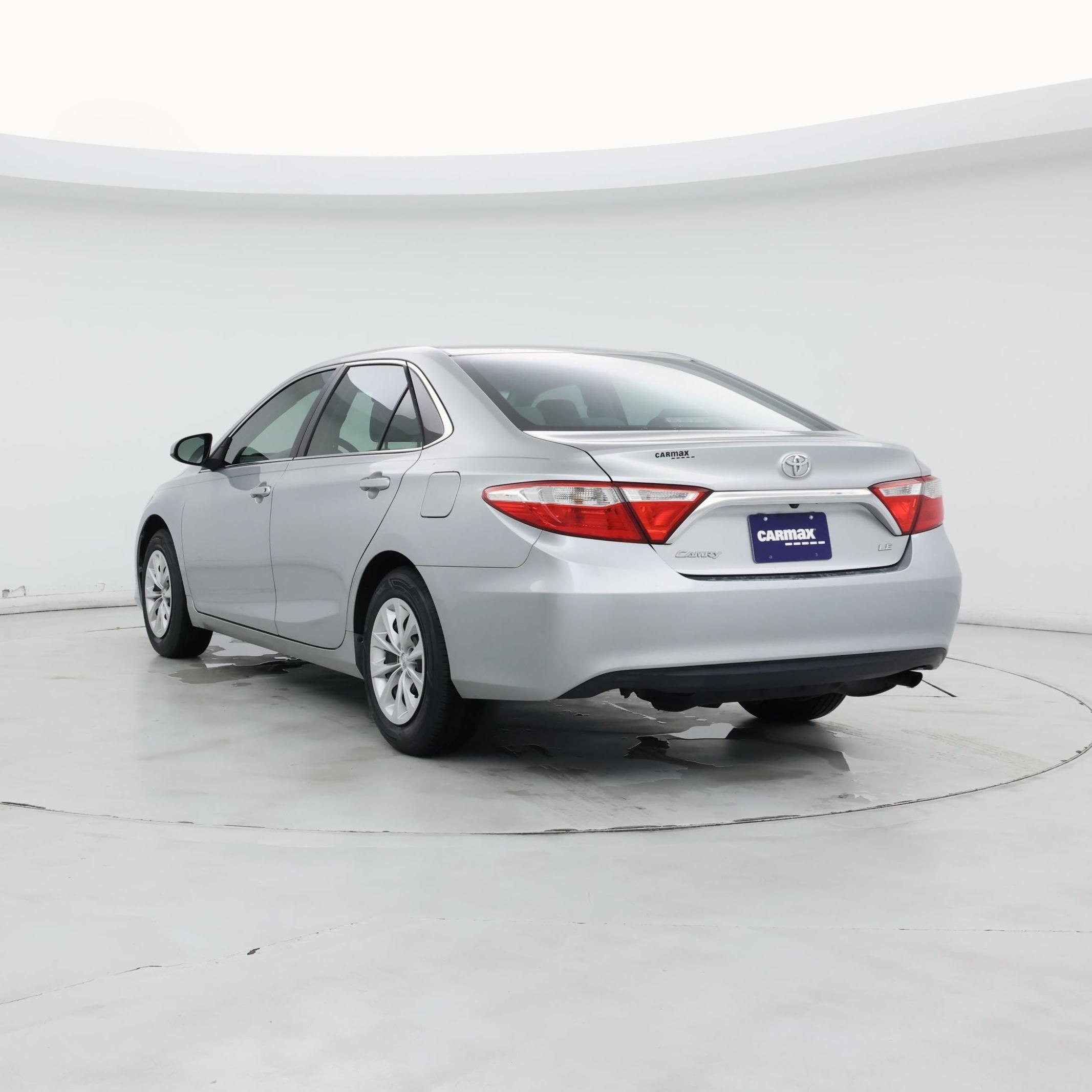 Thumbnail: 2016 Toyota Camry - 2