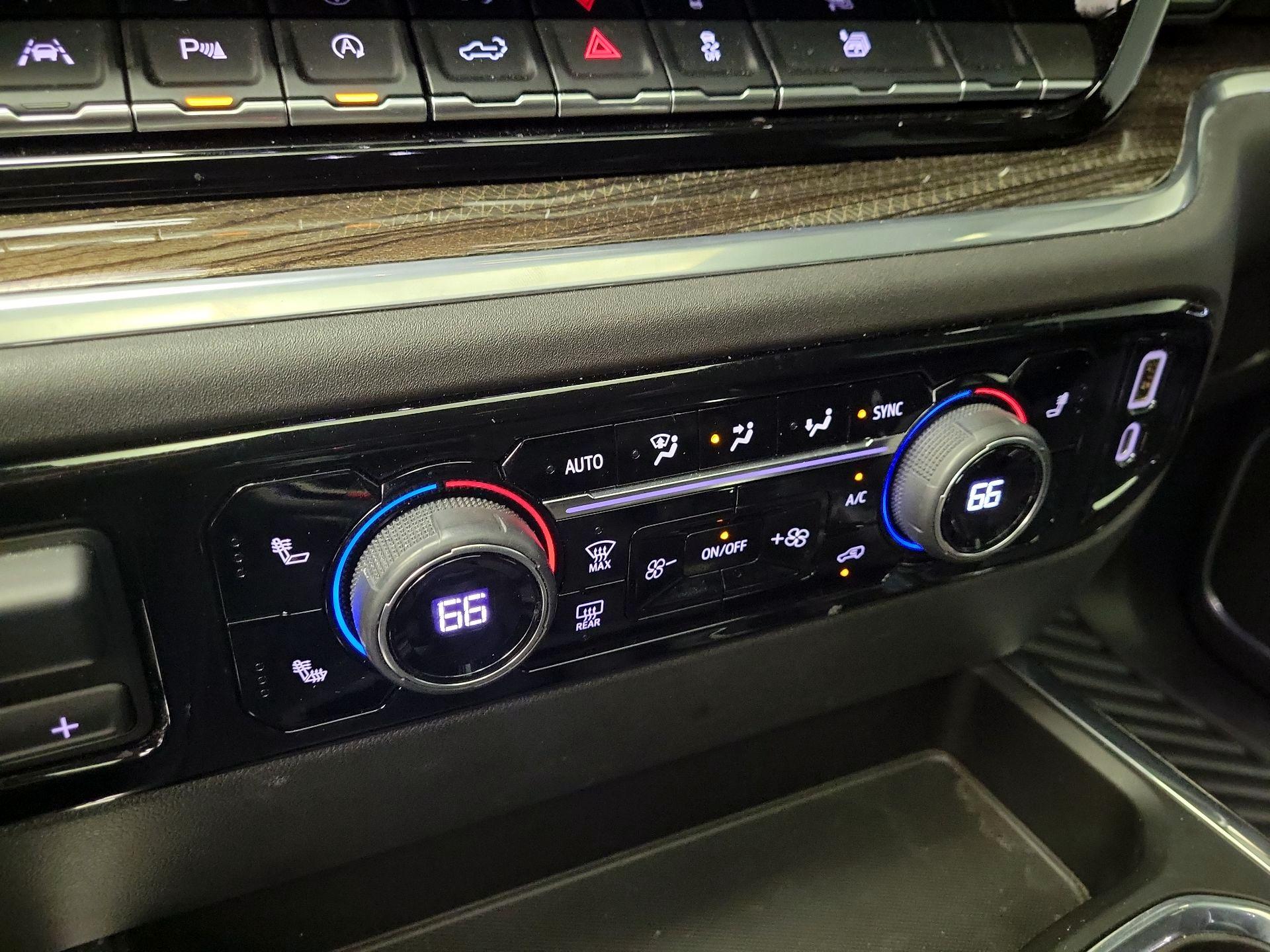 Thumbnail: 2022 Chevrolet Silverado 1500 - 16