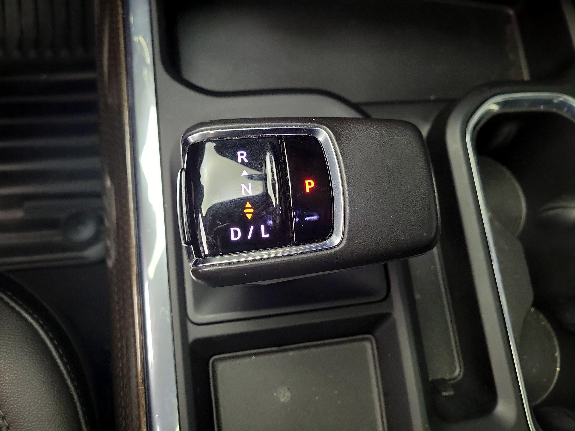 Thumbnail: 2022 Chevrolet Silverado 1500 - 17