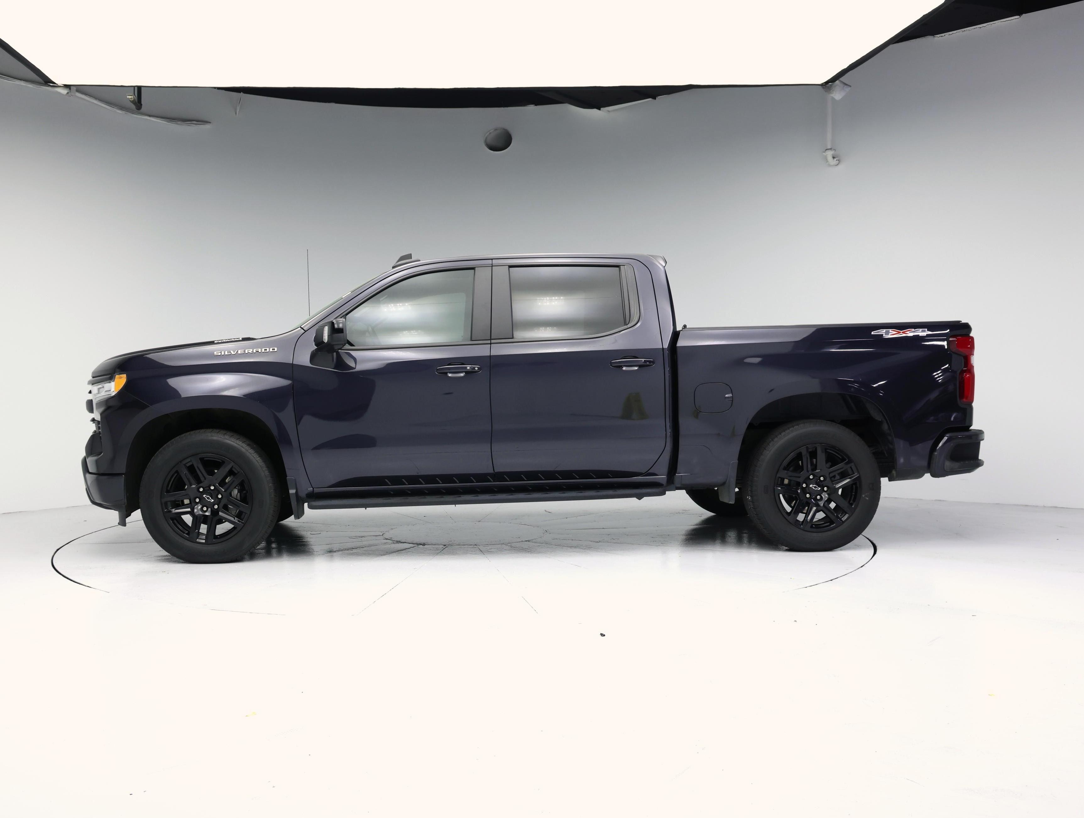 Thumbnail: 2022 Chevrolet Silverado 1500 - 3