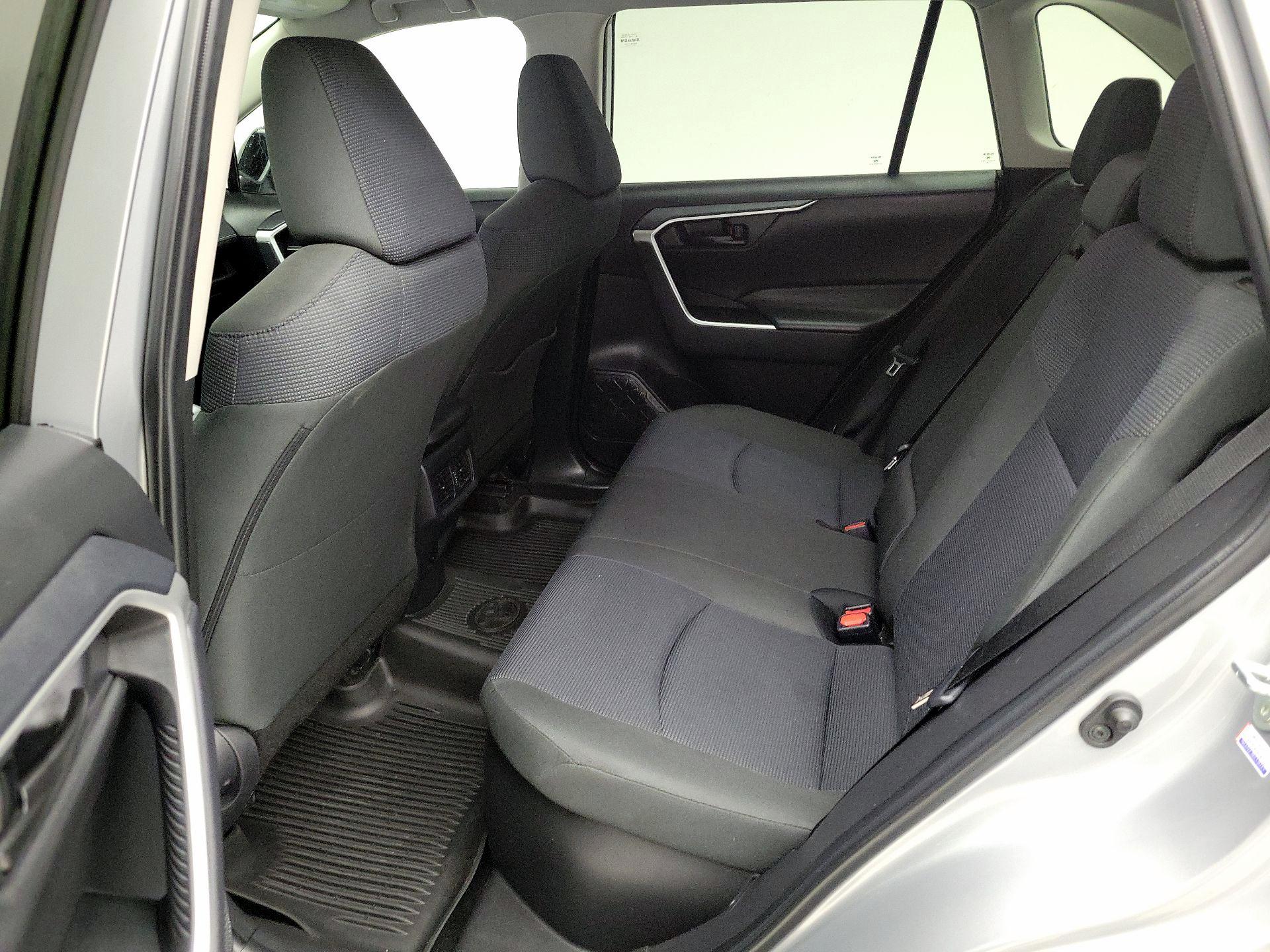 Thumbnail: 2024 Toyota RAV4 - 19