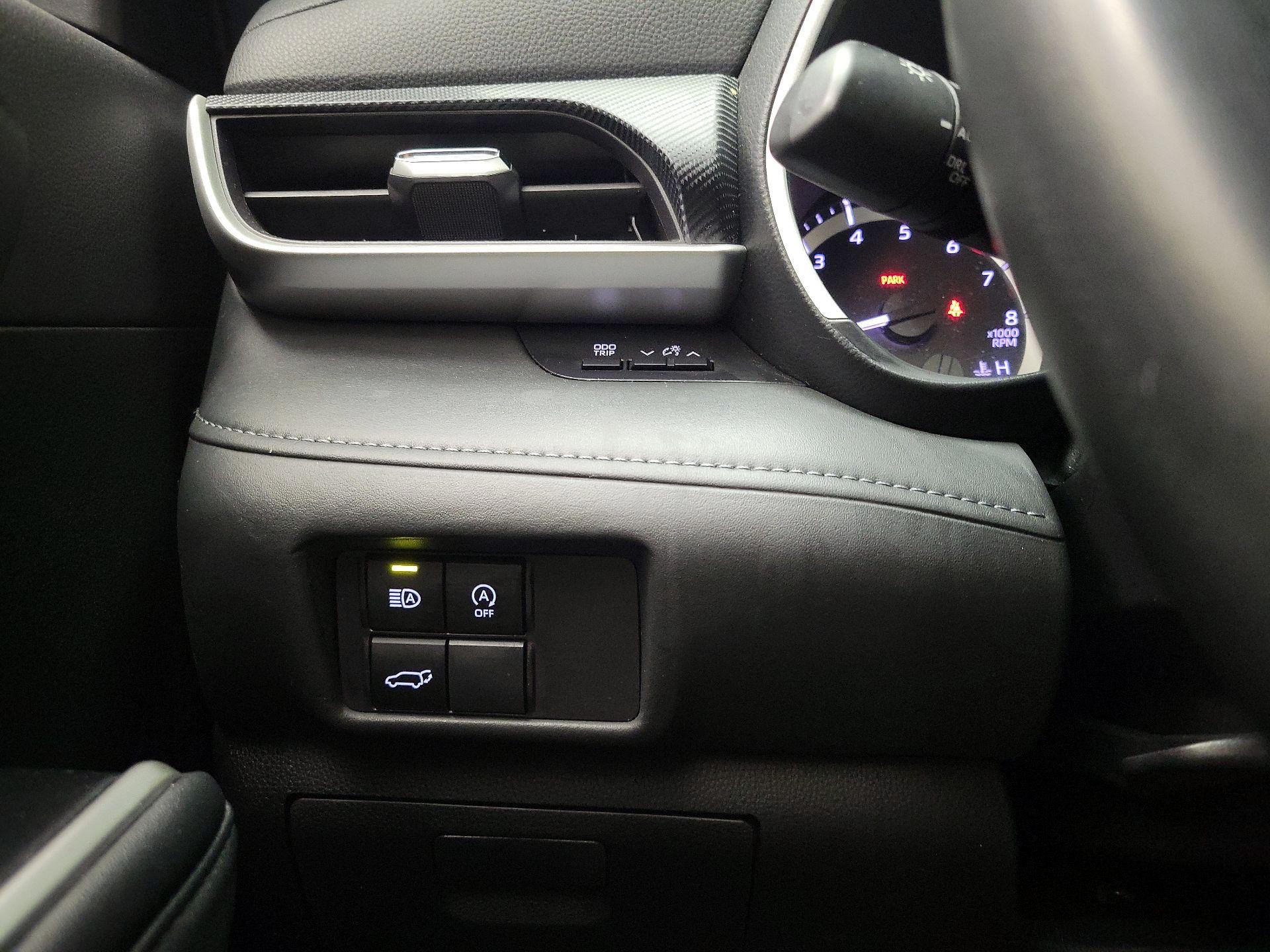 Thumbnail: 2024 Toyota Highlander - 13