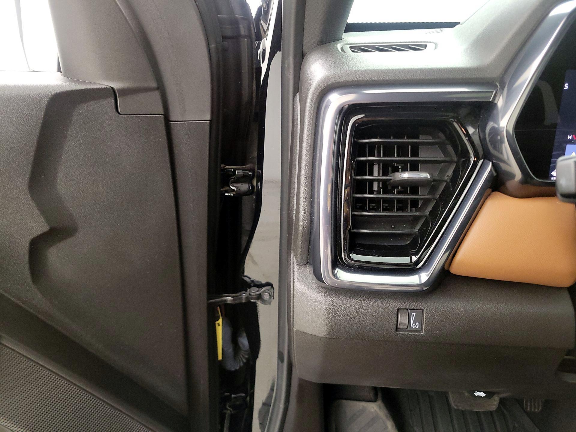 Thumbnail: 2023 GMC Canyon - 13