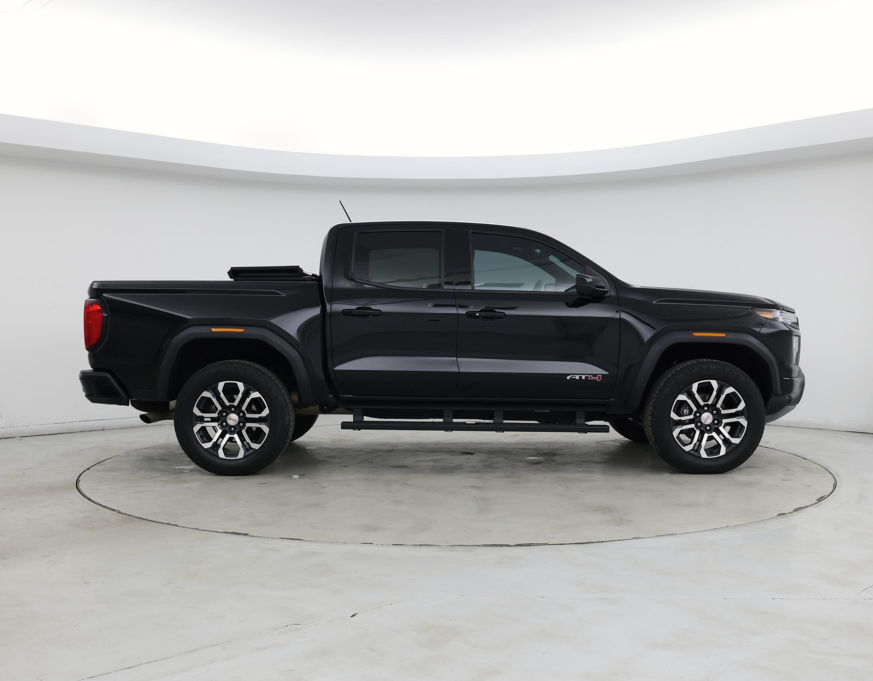 Thumbnail: 2023 GMC Canyon - 7