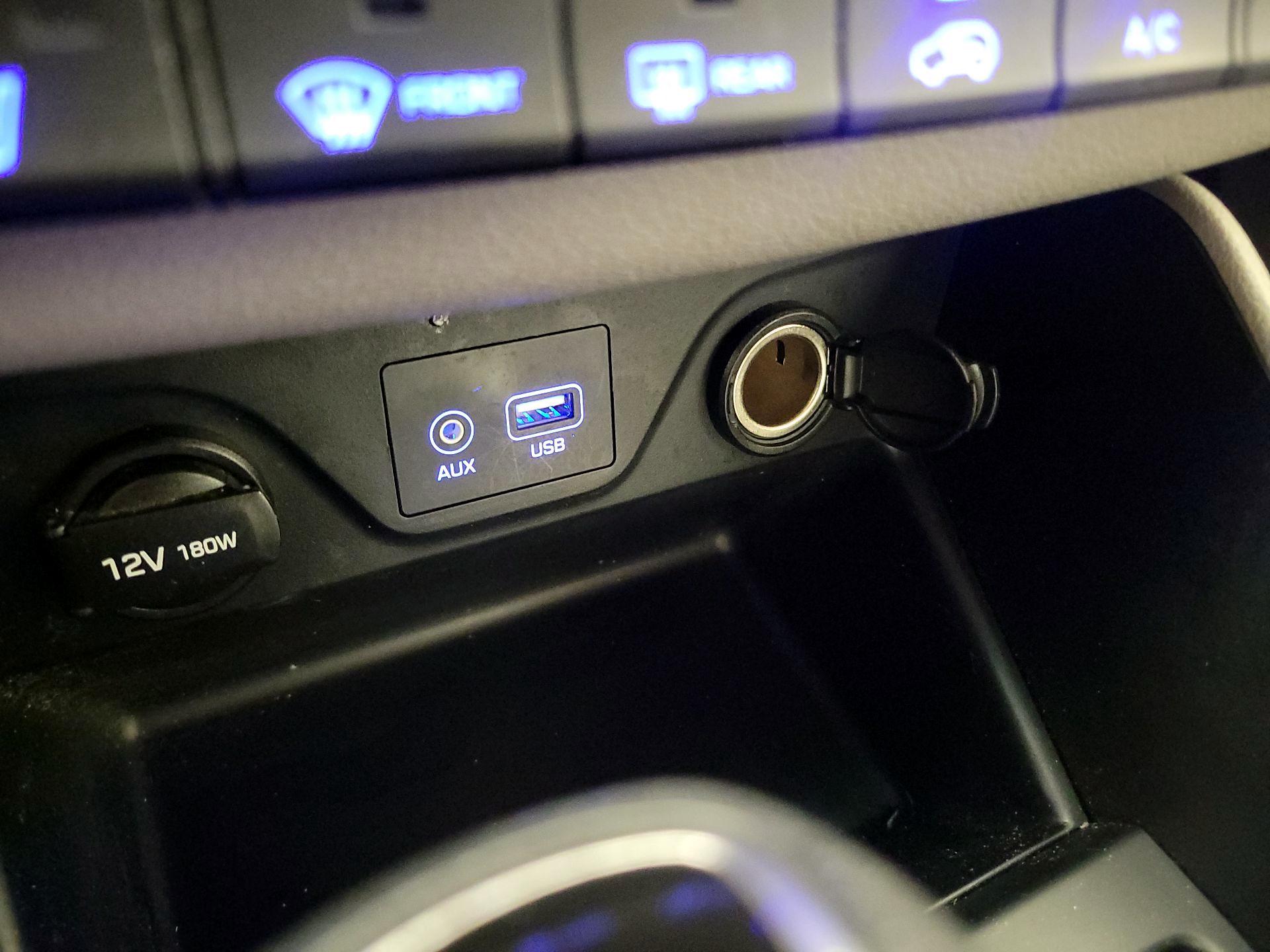 Thumbnail: 2020 Hyundai Tucson - 18