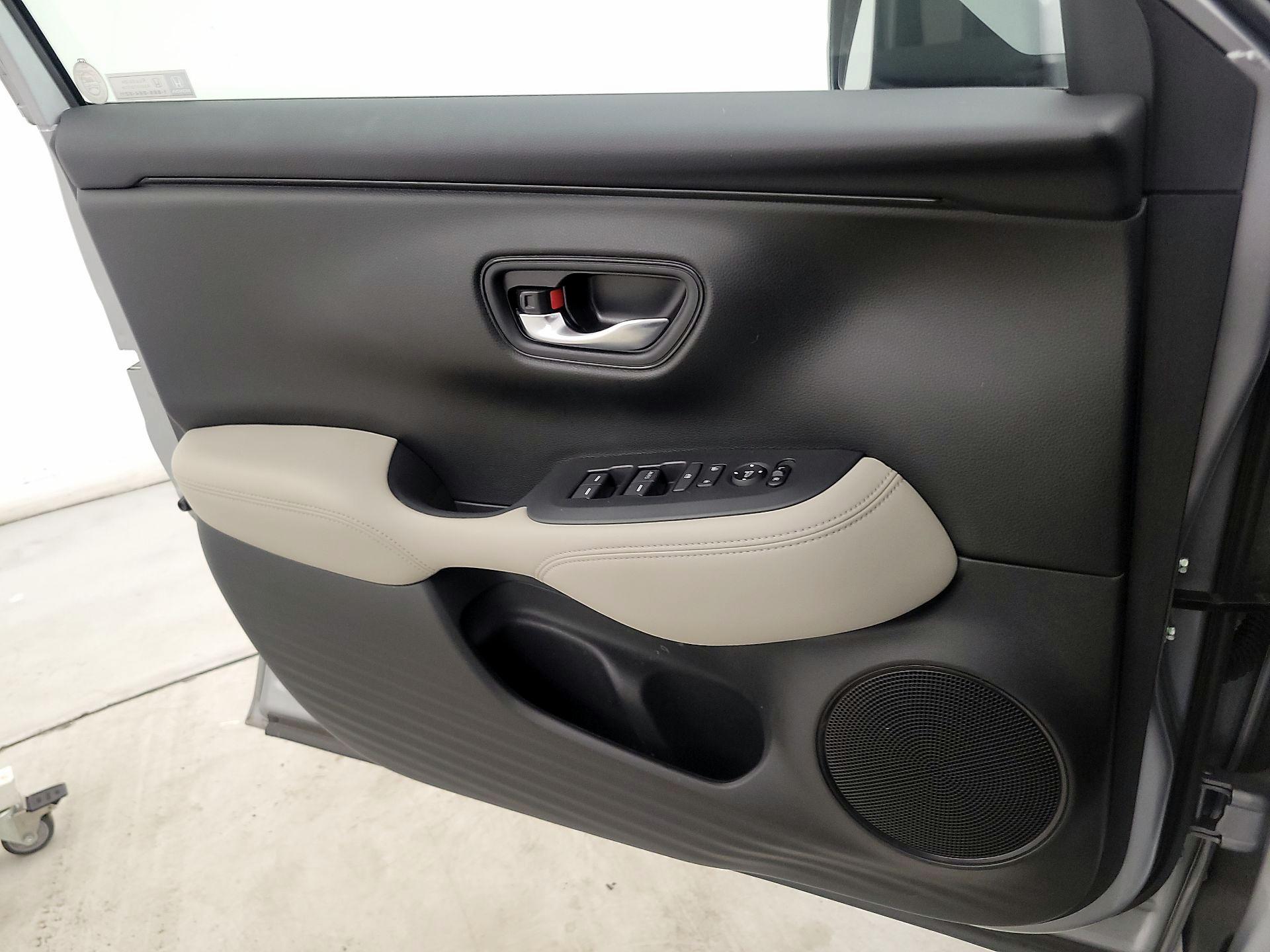 Thumbnail: 2023 Honda HR-V - 12