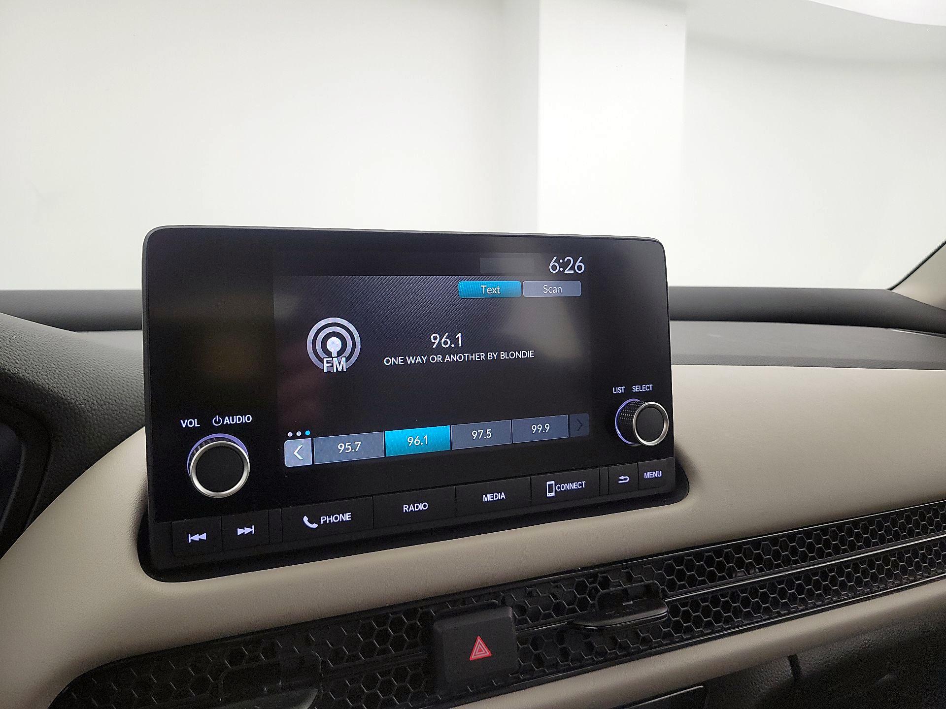 Thumbnail: 2023 Honda HR-V - 15