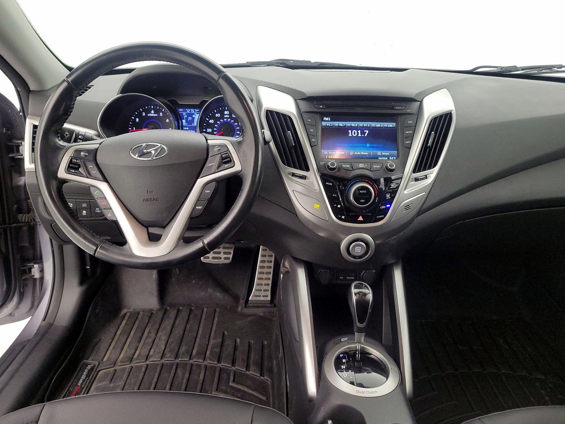 Thumbnail: 2015 Hyundai Veloster - 10