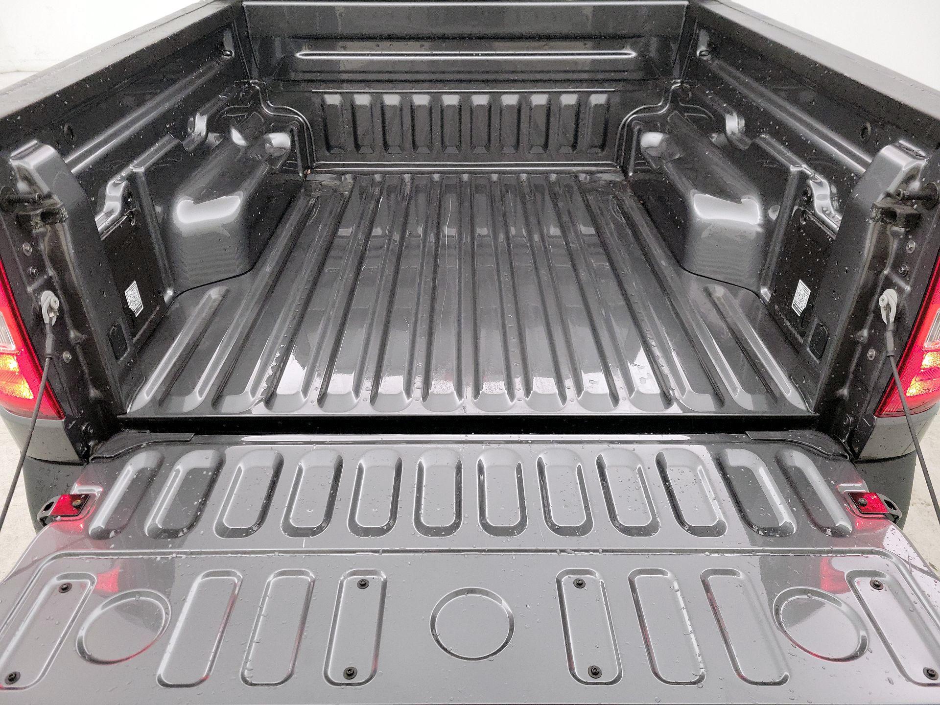 Thumbnail: 2025 Ford Maverick - 20