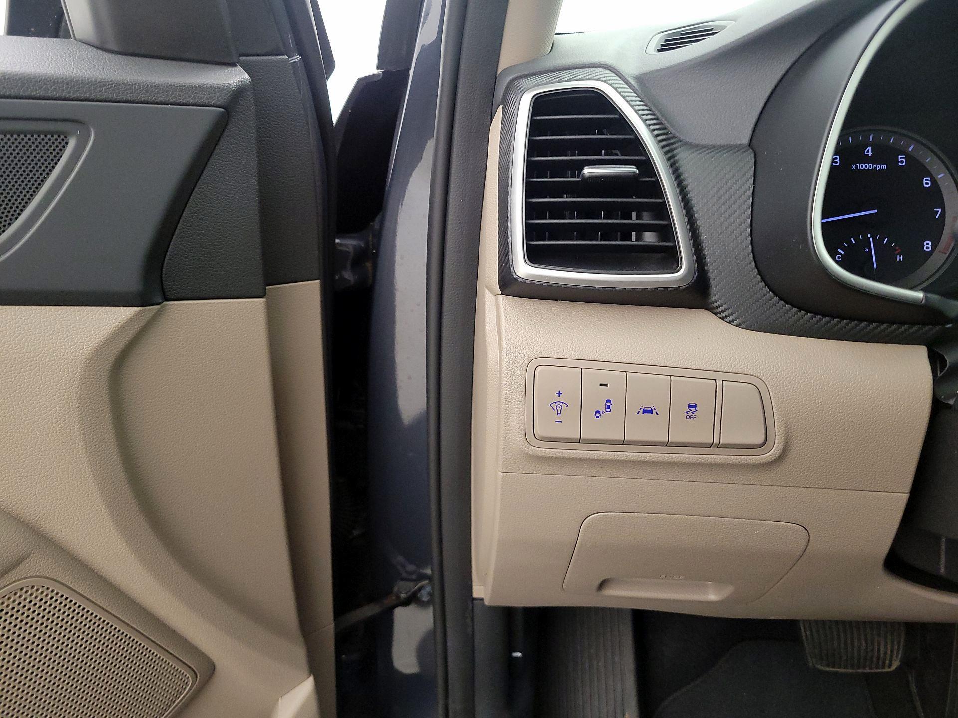 Thumbnail: 2019 Hyundai Tucson - 13