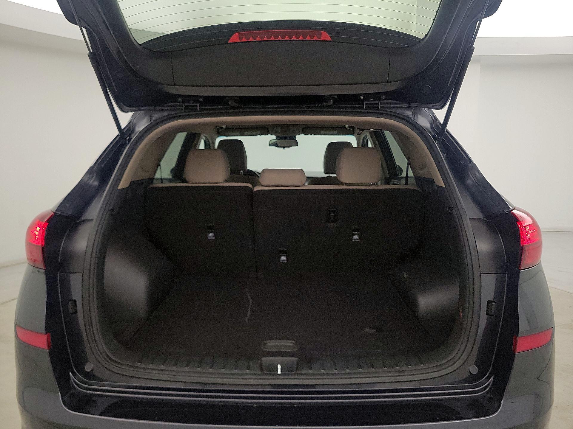 Thumbnail: 2019 Hyundai Tucson - 20