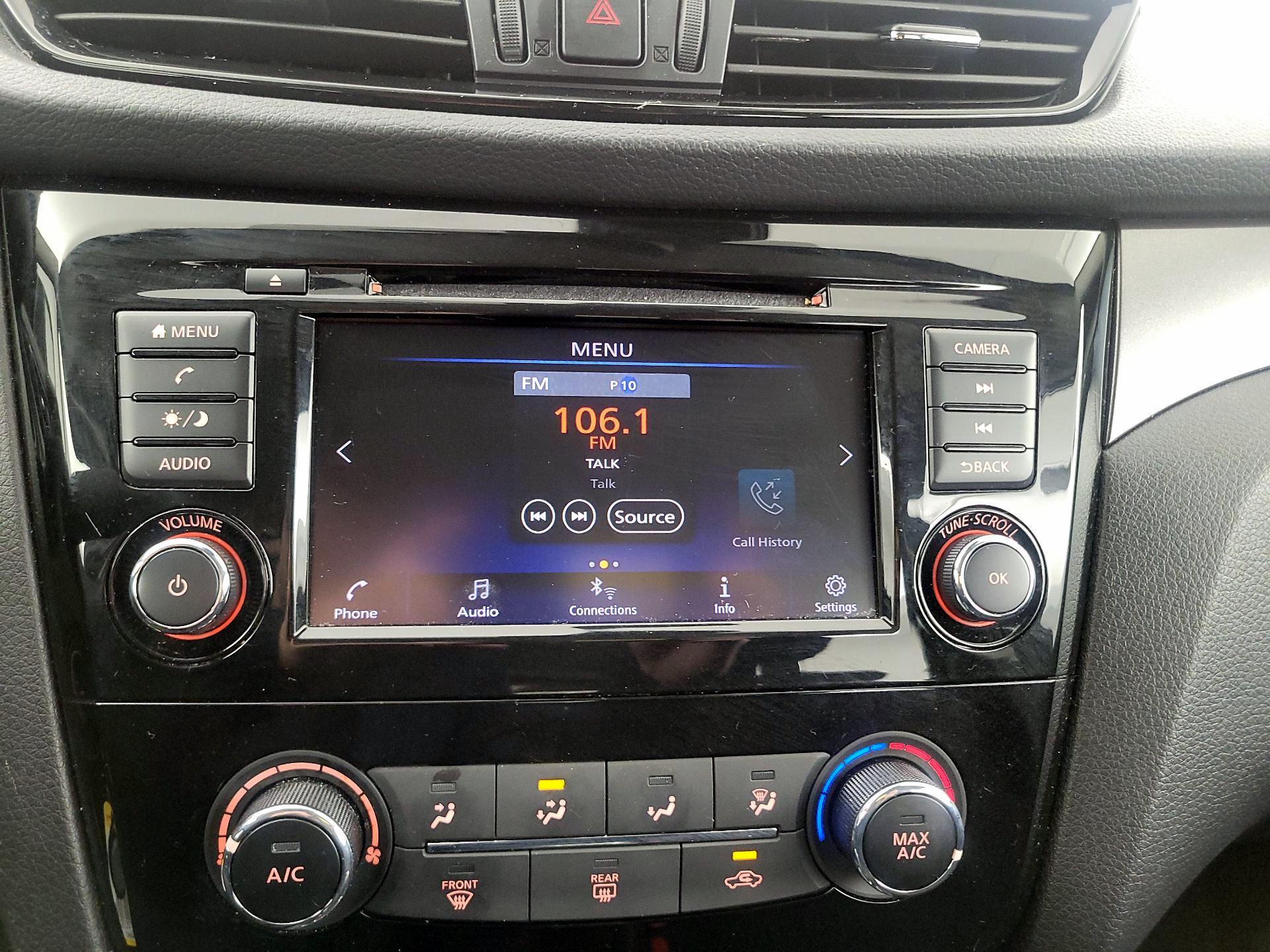 Thumbnail: 2020 Nissan Rogue Sport - 15