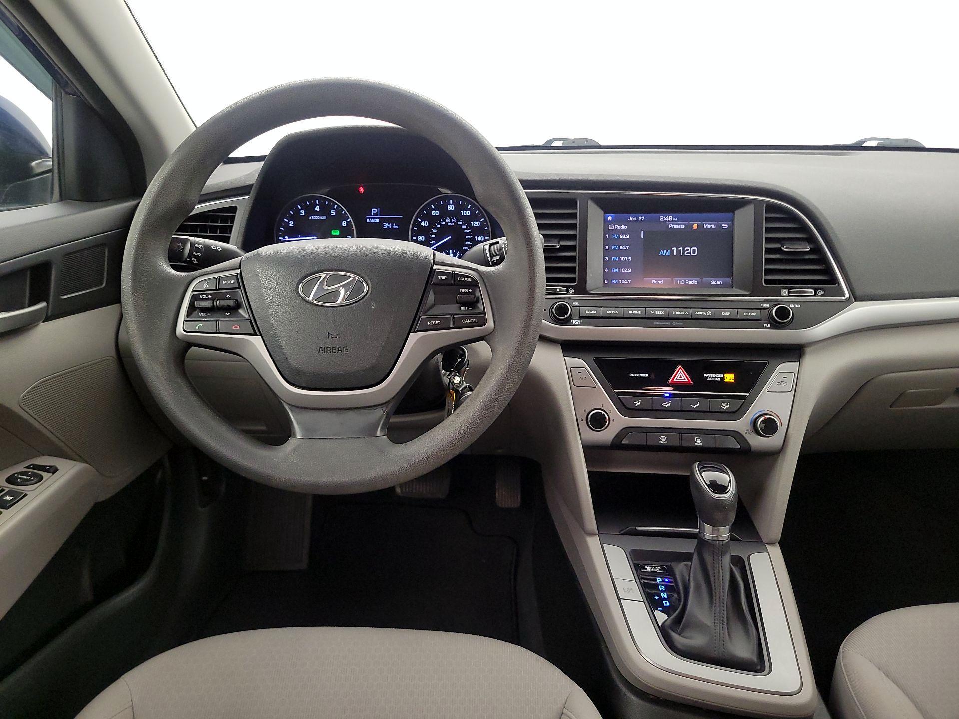 Thumbnail: 2018 Hyundai Elantra - 10