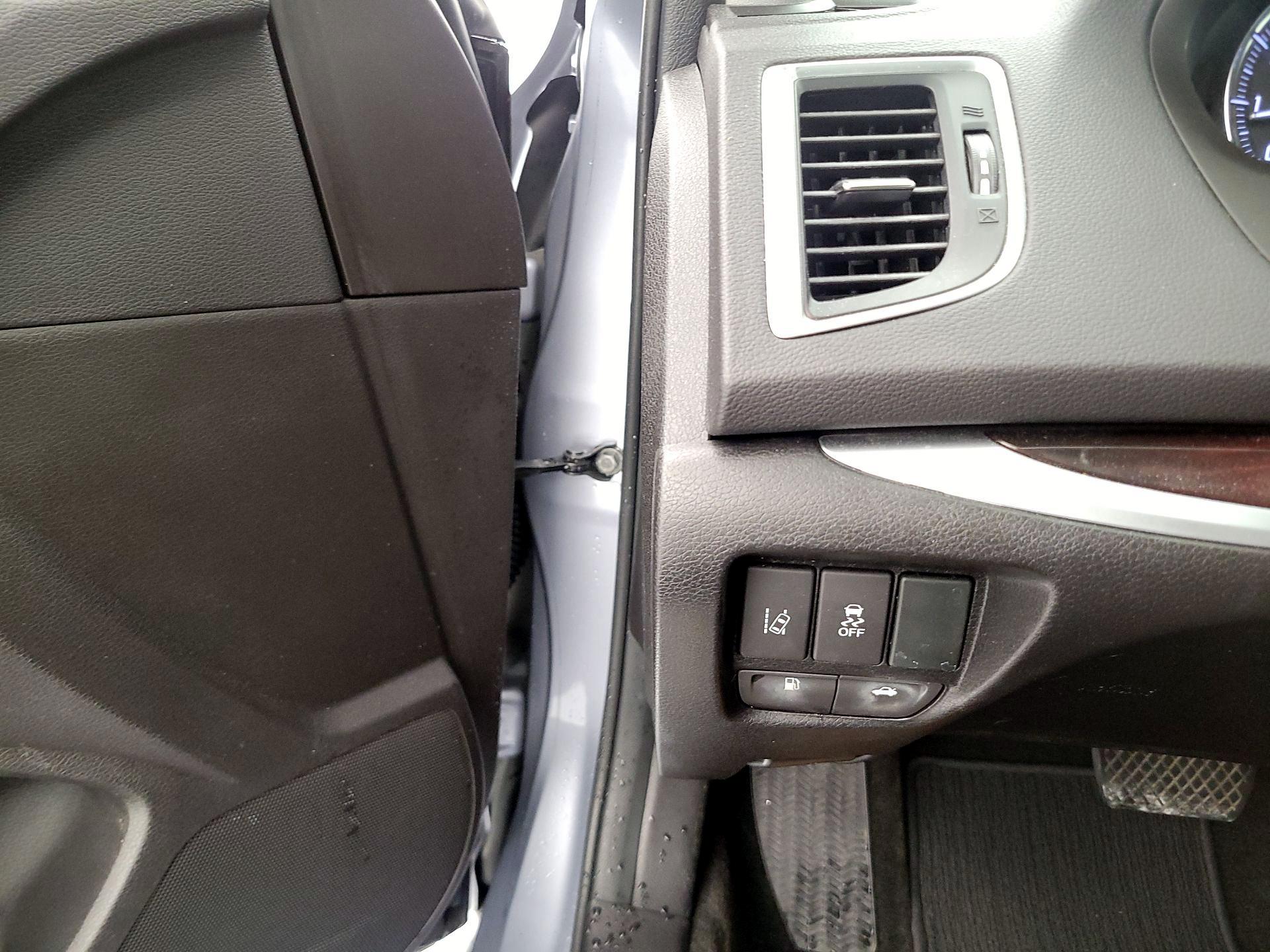 Thumbnail: 2015 Acura TLX - 13