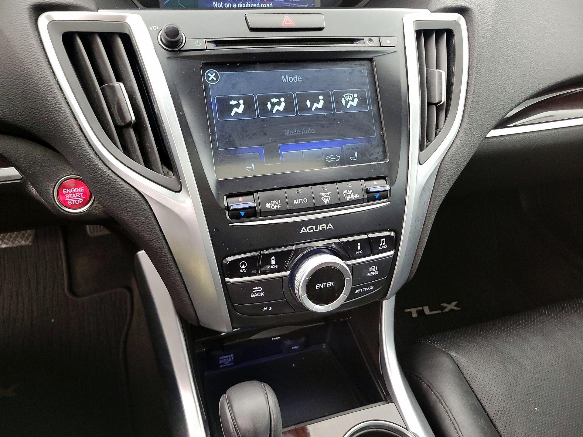 Thumbnail: 2015 Acura TLX - 17