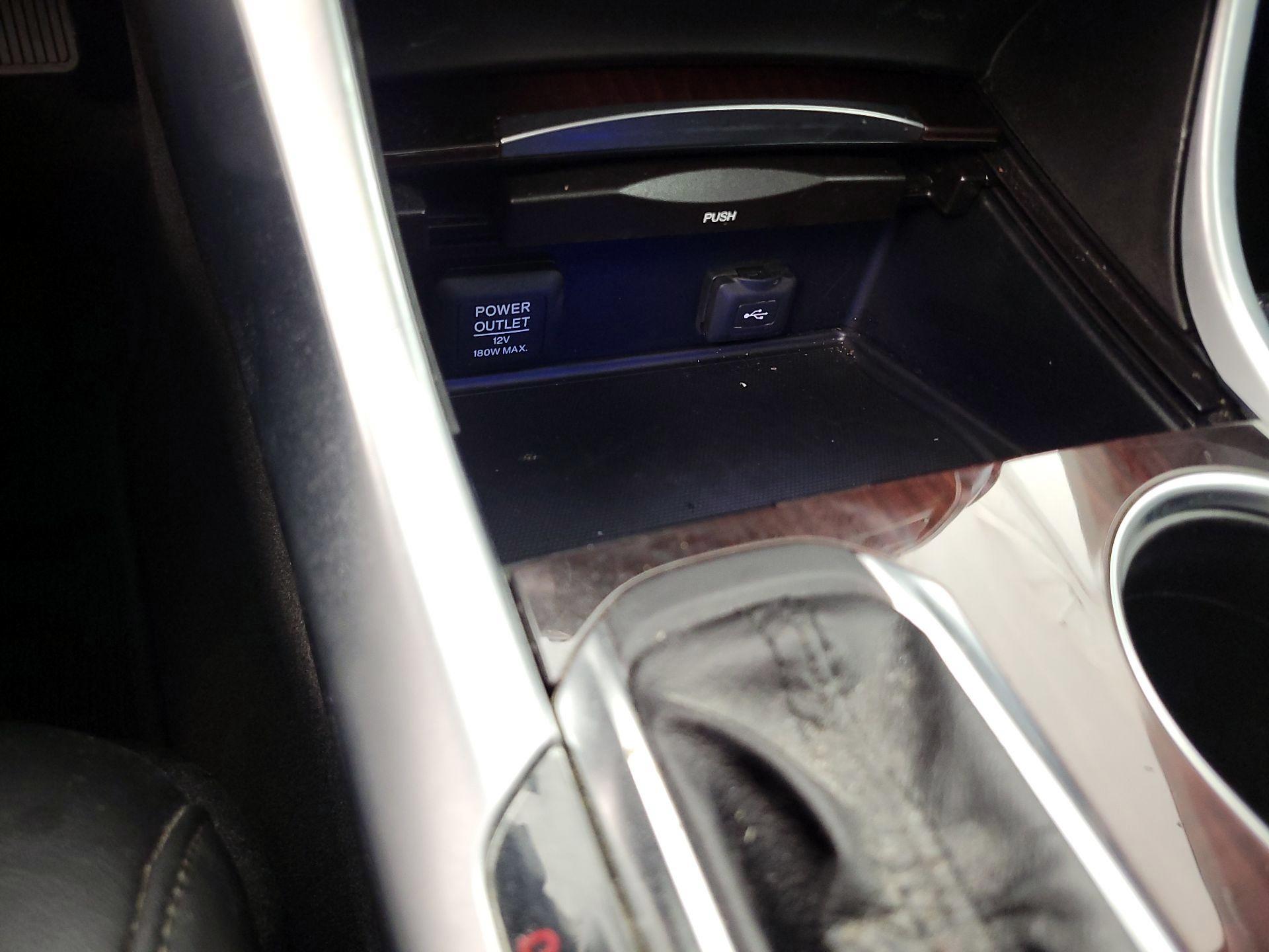 Thumbnail: 2015 Acura TLX - 19