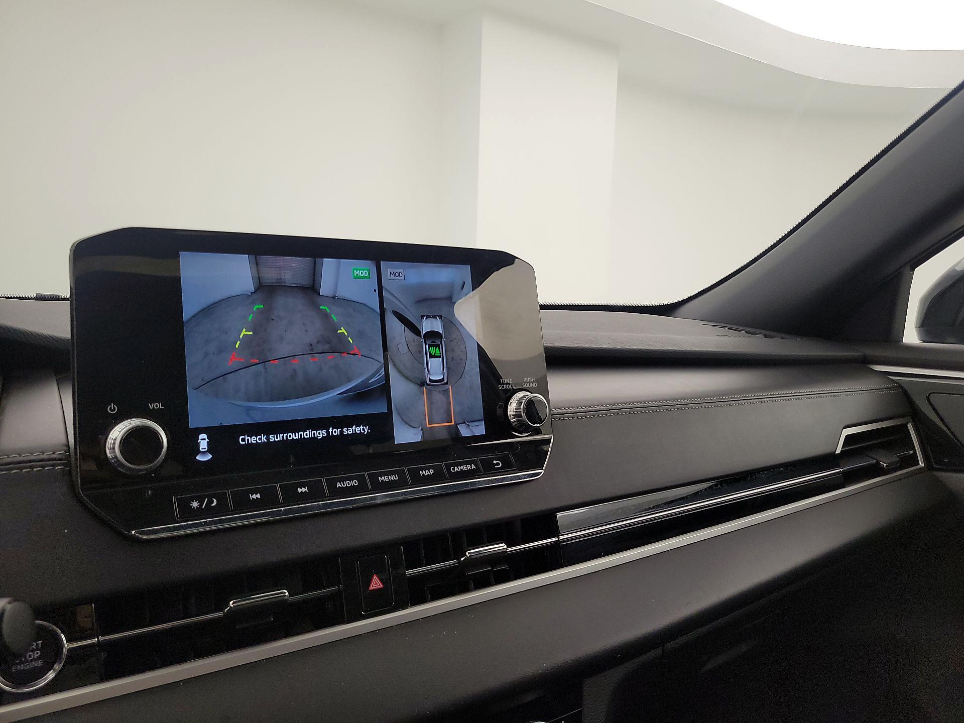 Thumbnail: 2024 Mitsubishi Outlander - 15