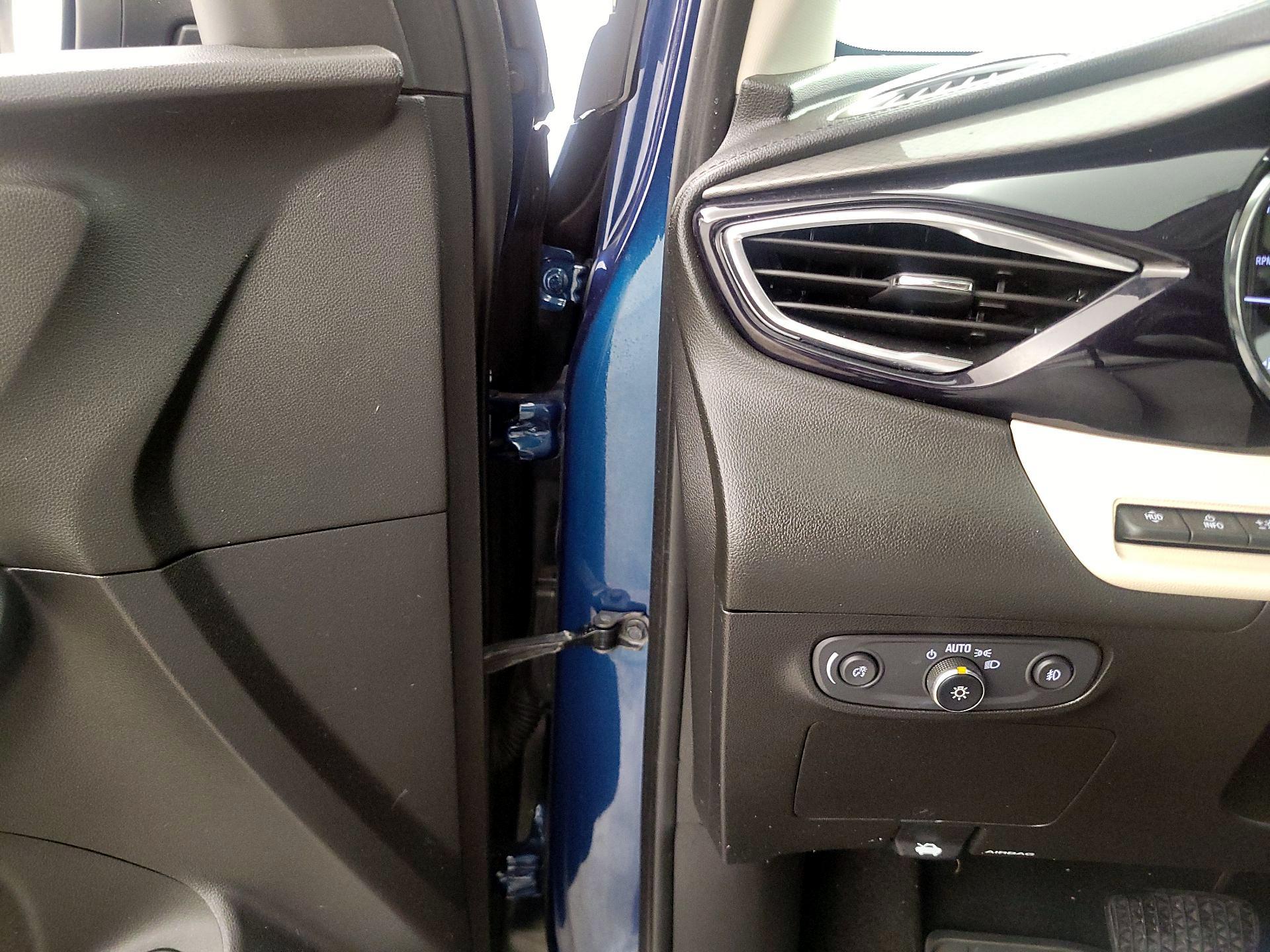 Thumbnail: 2020 Buick Encore GX - 13