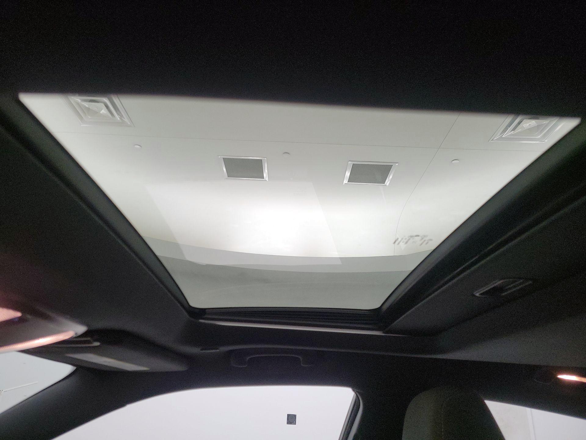 Thumbnail: 2020 Dodge Charger - 19