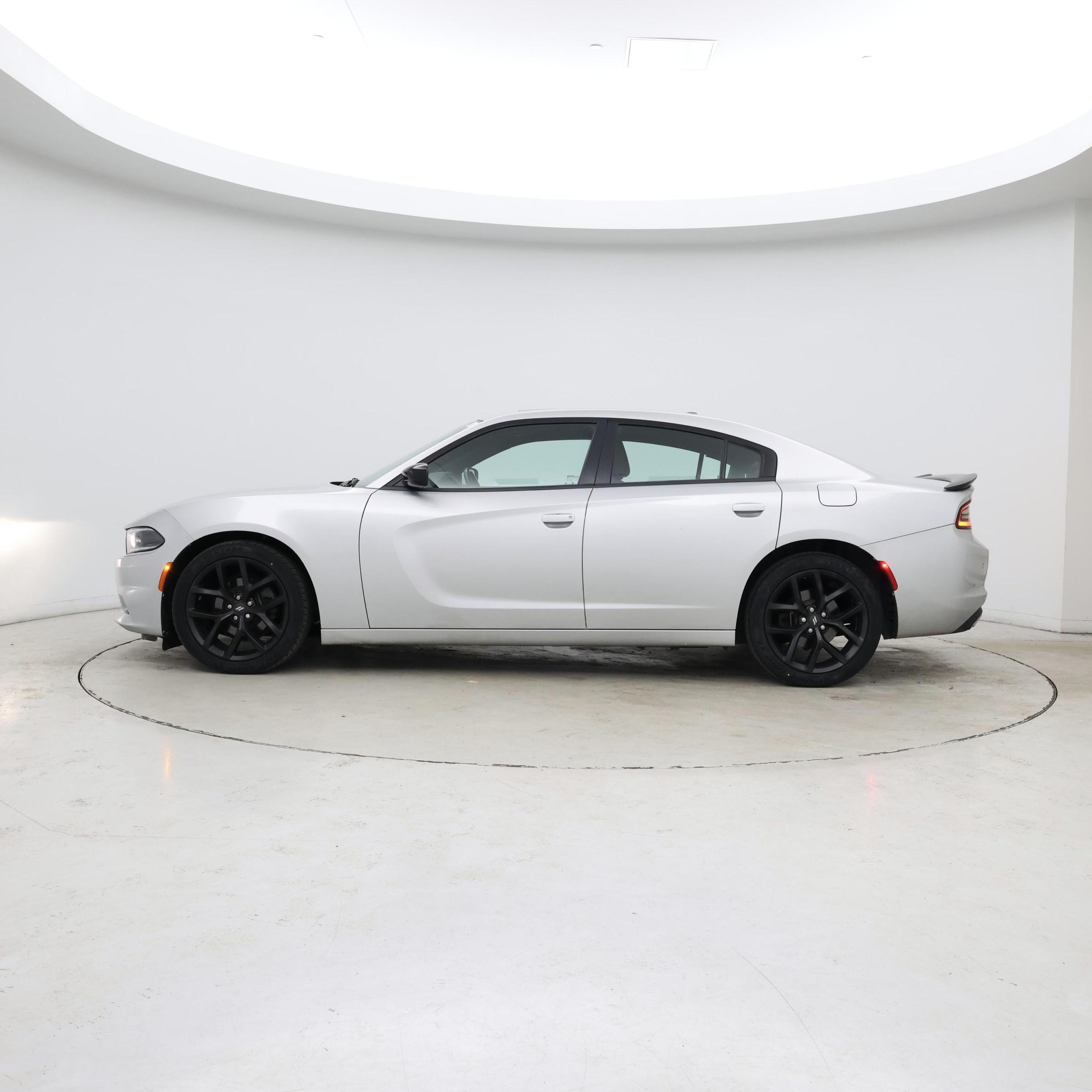 Thumbnail: 2020 Dodge Charger - 3