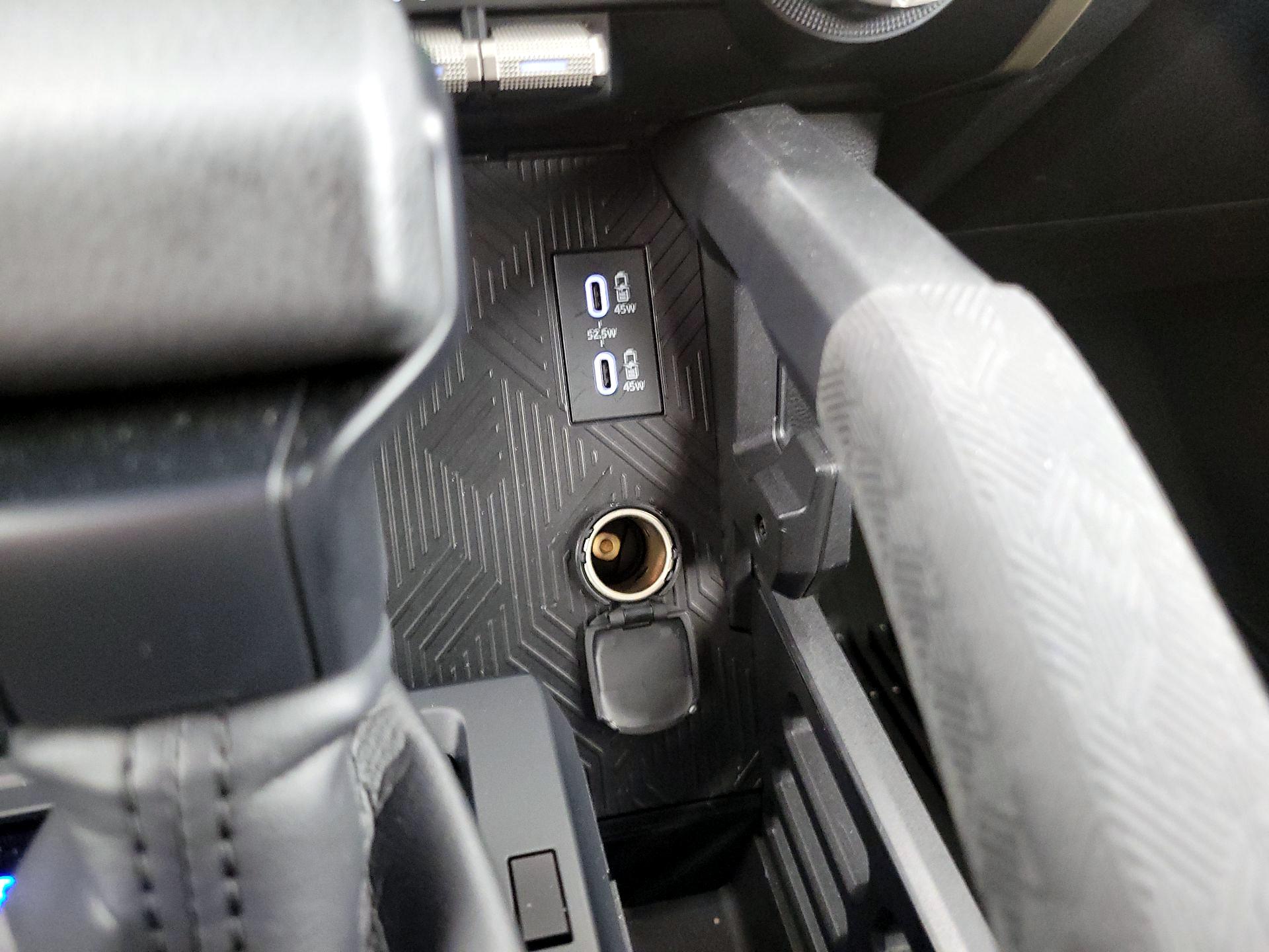 Thumbnail: 2025 Toyota Tacoma - 18