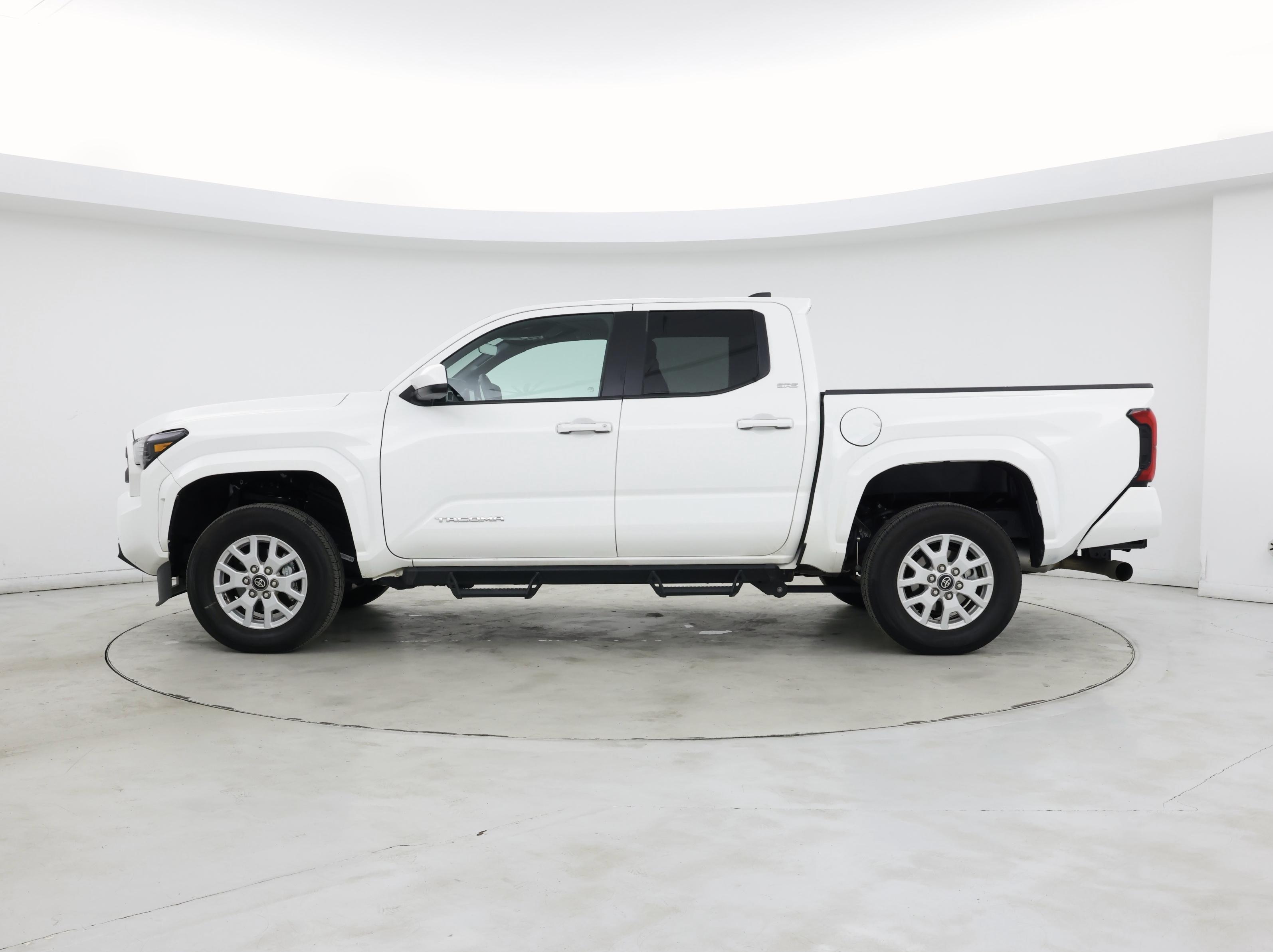 Thumbnail: 2025 Toyota Tacoma - 3