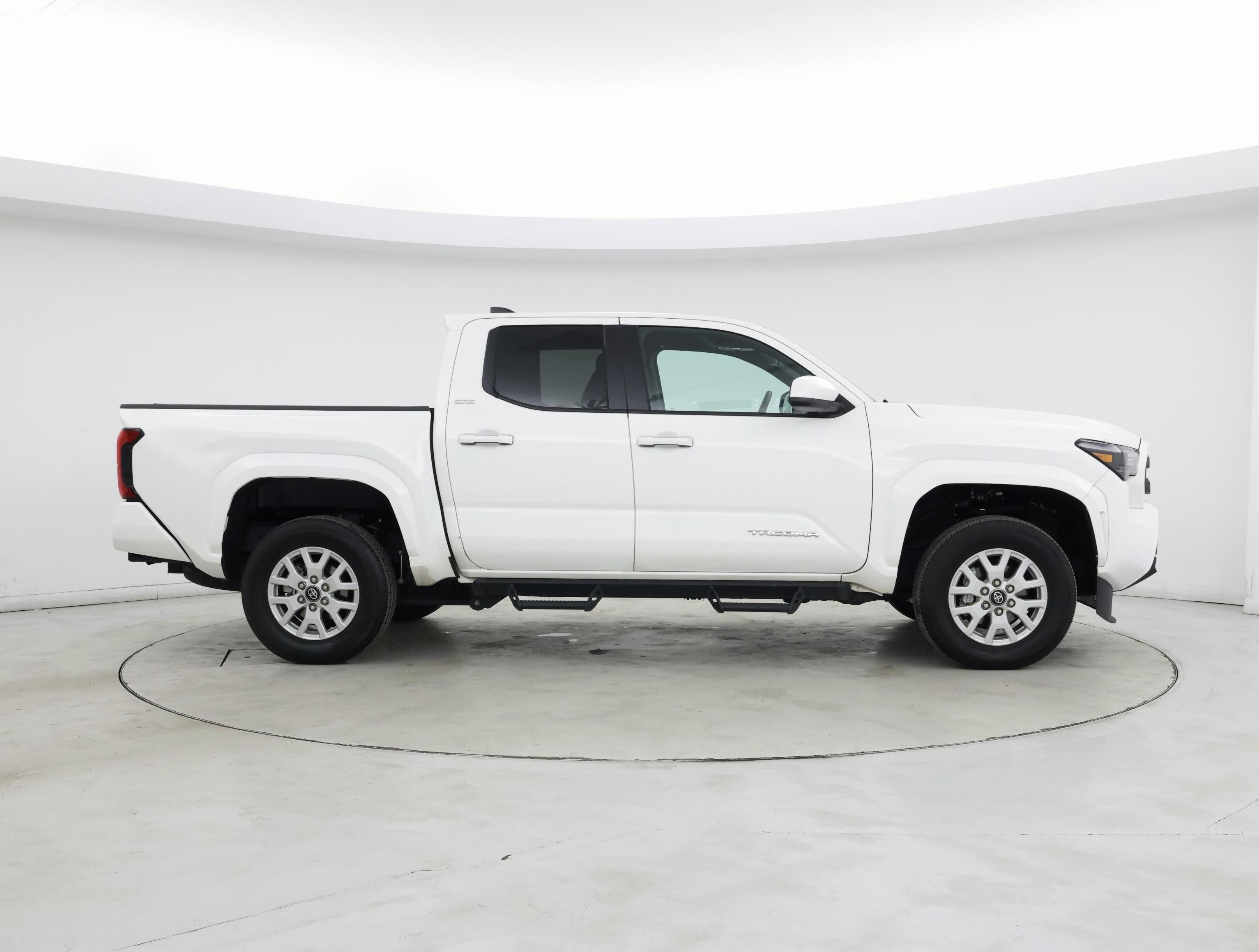 Thumbnail: 2025 Toyota Tacoma - 7