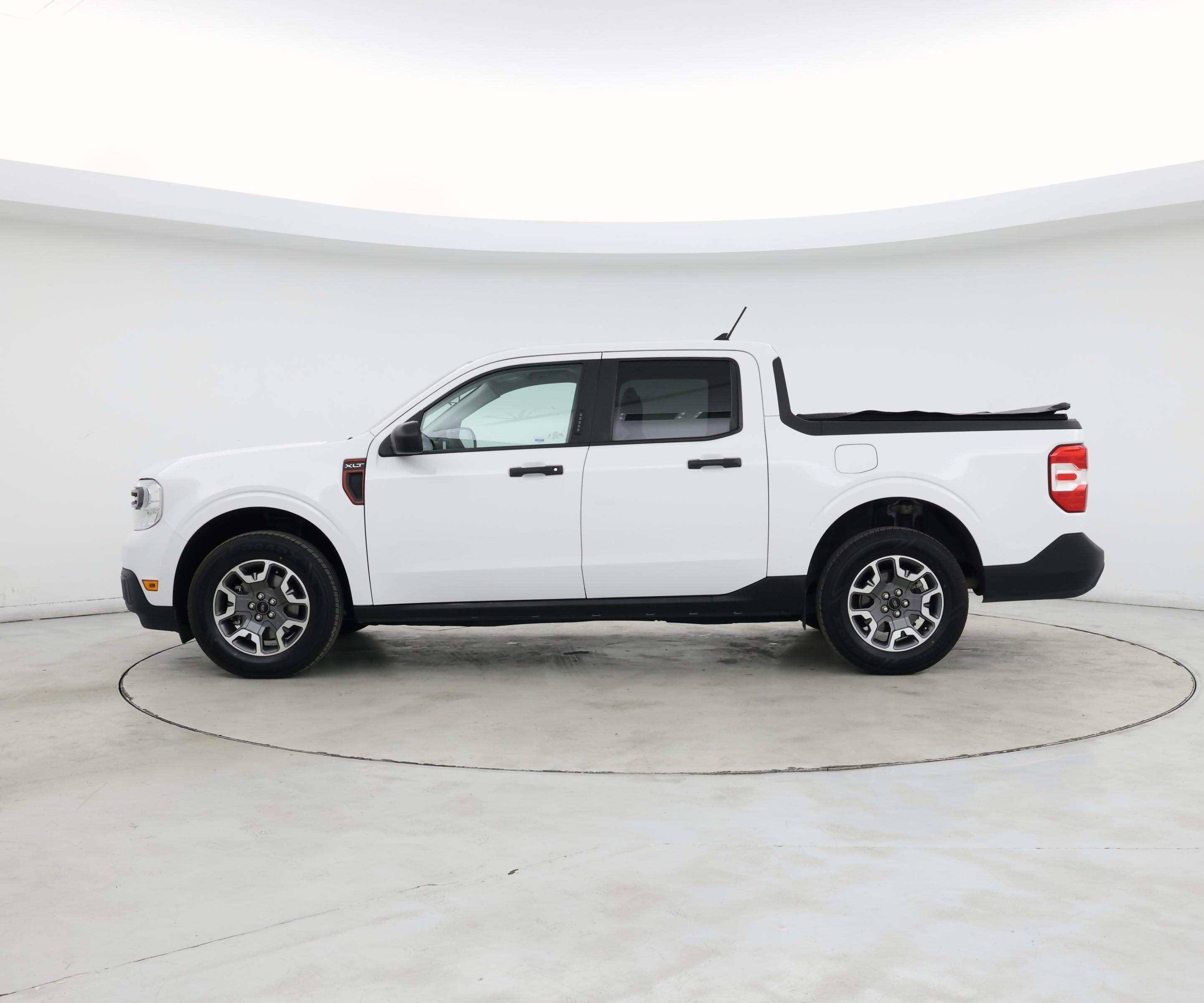 Thumbnail: 2022 Ford Maverick - 3