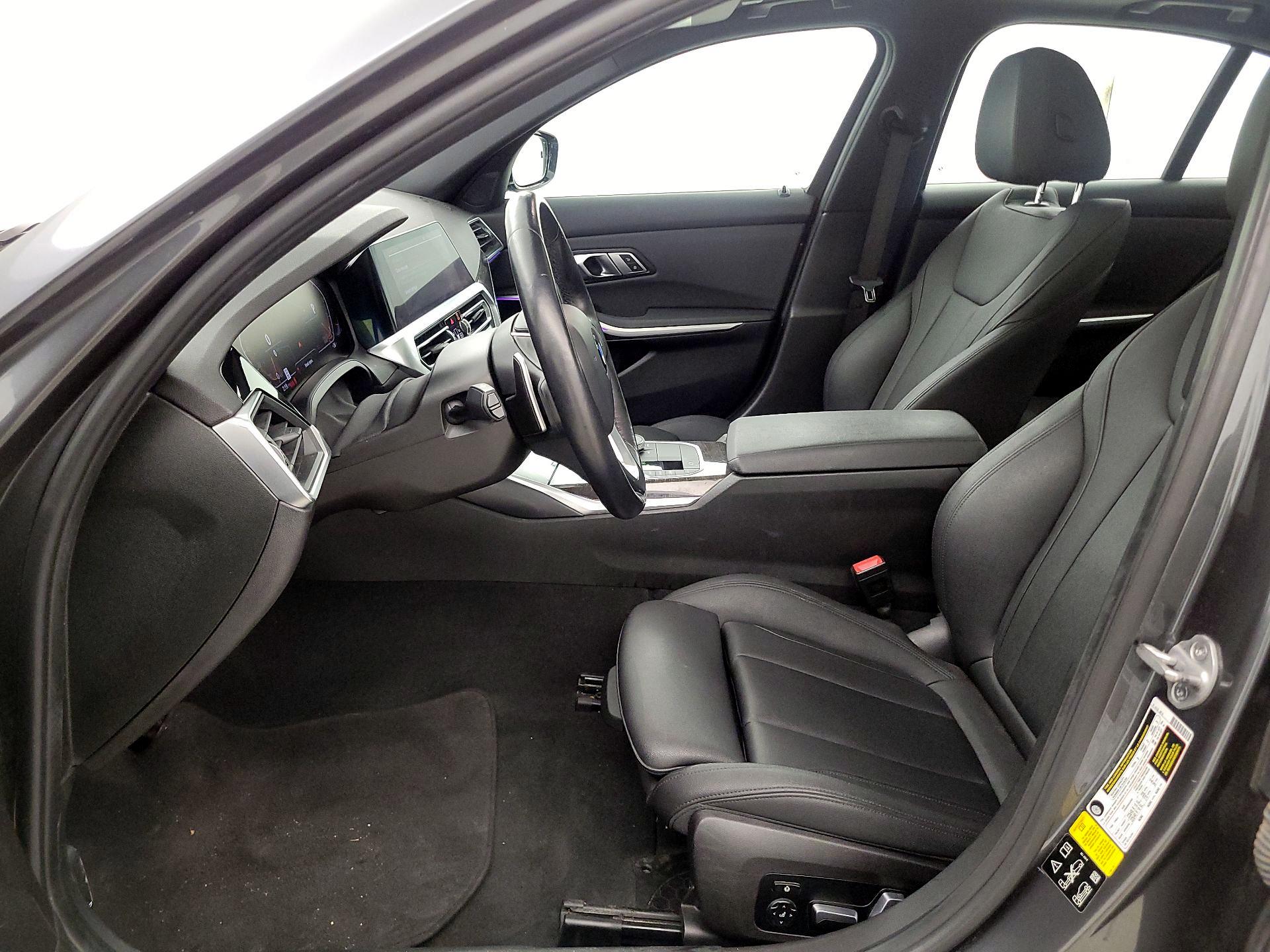 Thumbnail: 2021 BMW 3 Series - 11